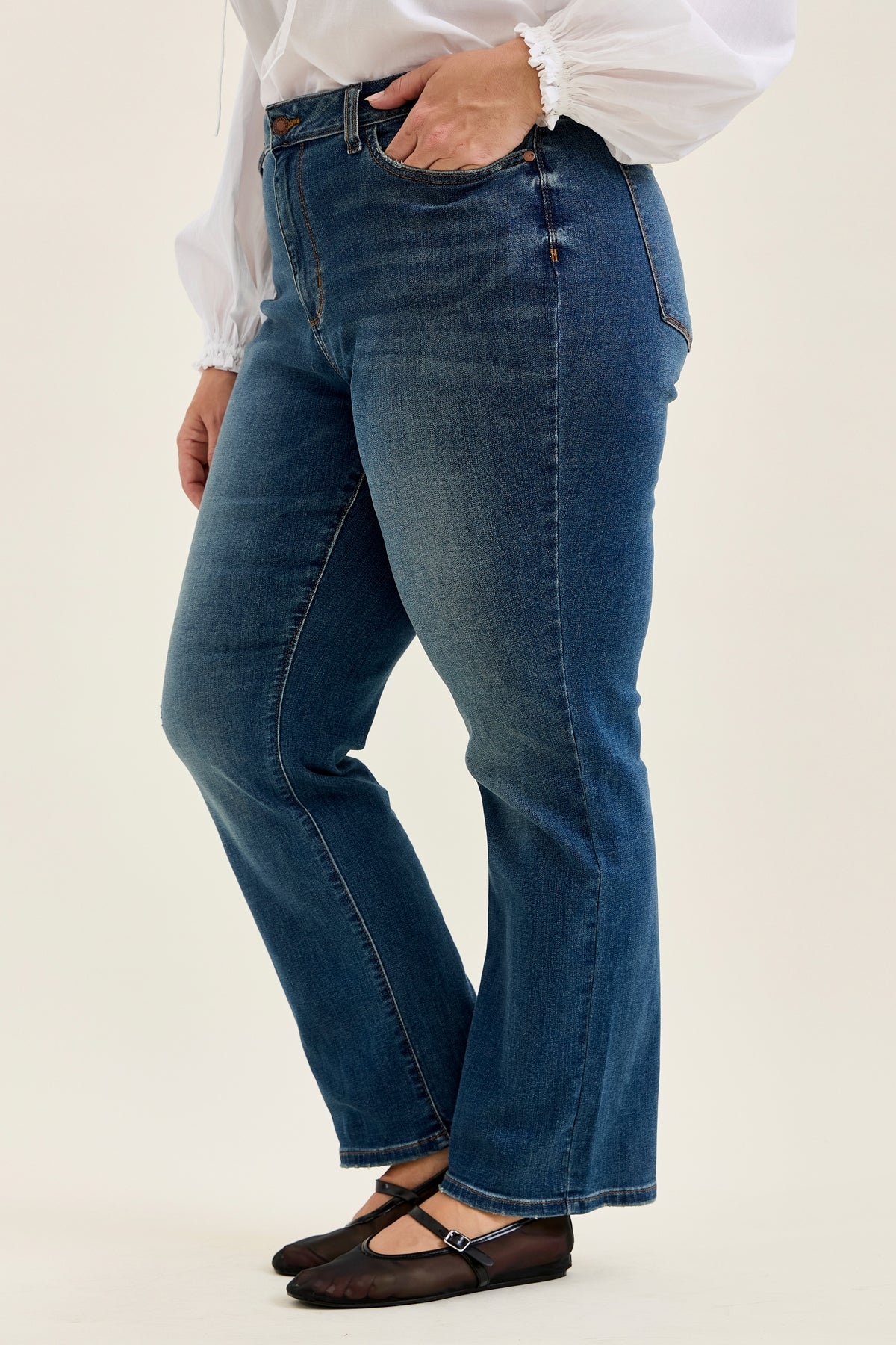 Kimberly Straight Fit (Dark Wash) - PLUS