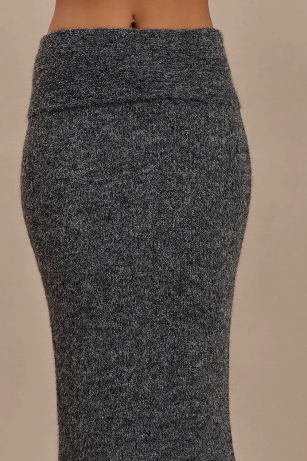Knit Maxi Skirt With Overlay