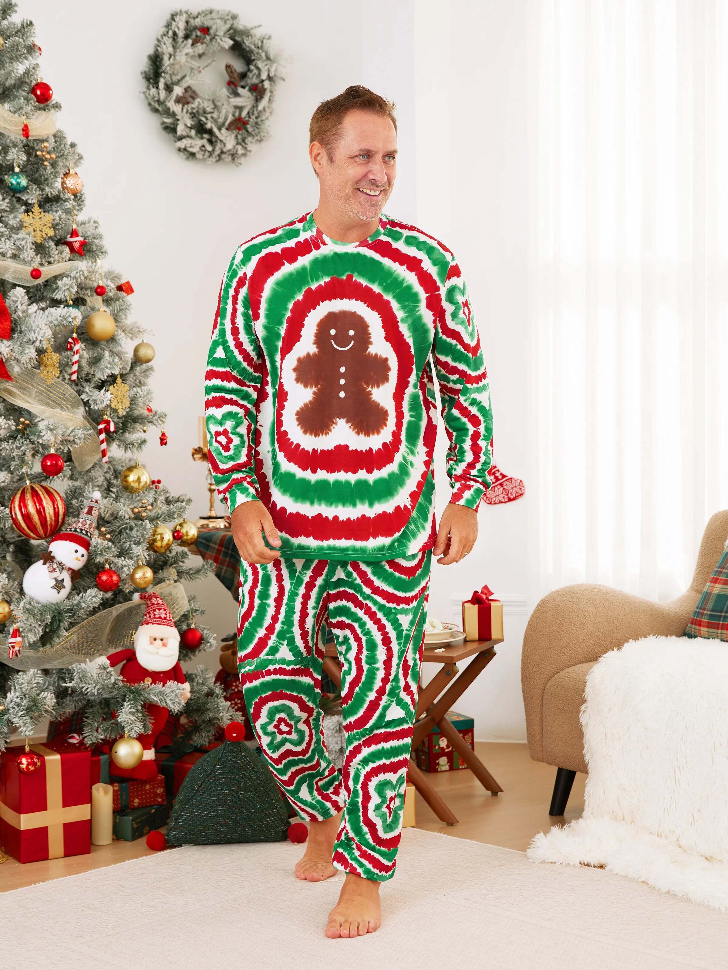 Christmas Family Red&Green Tie-Dye Gingerbread Man Pajamas Sets with Christmas Socks MultiColour