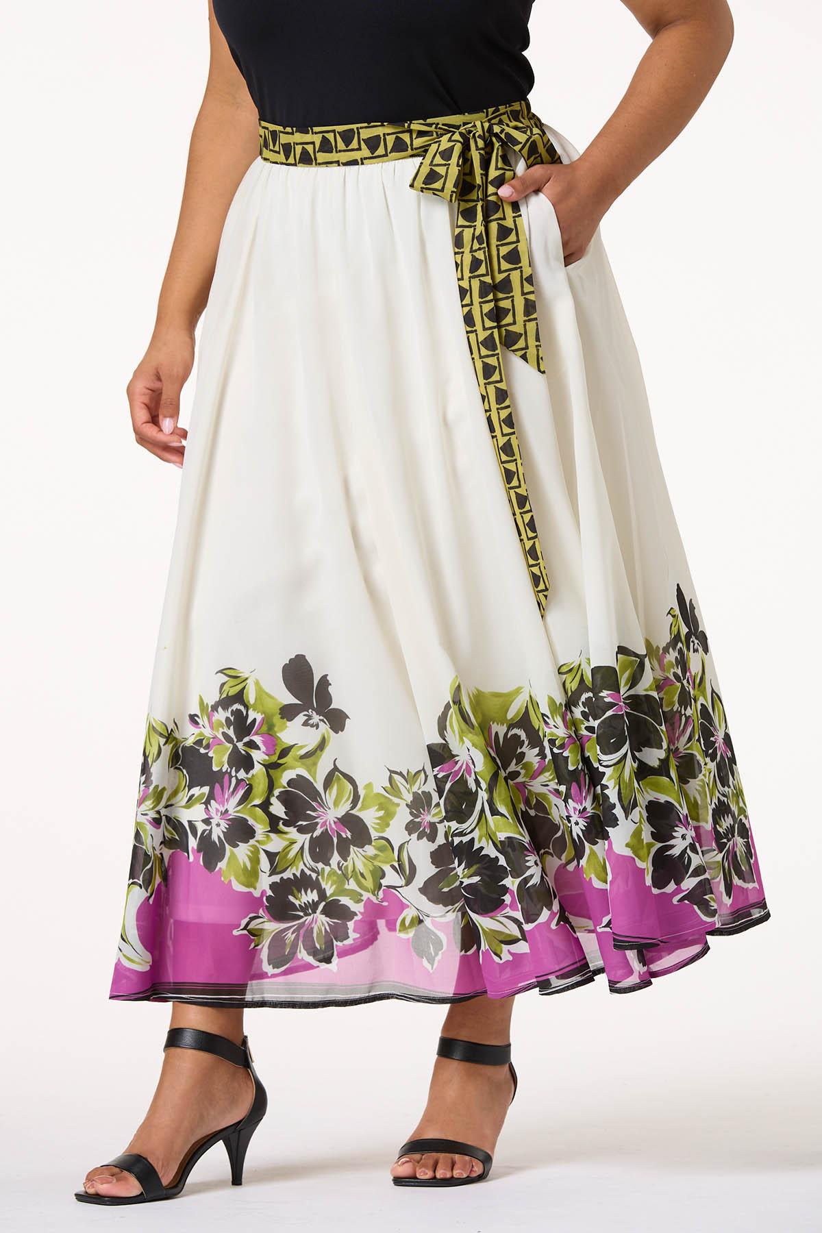 Plus Size Geo Floral Trim Maxi Skirt