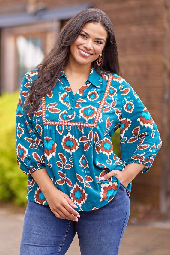 Plus Size Embroidered Bib Floral Poet Top