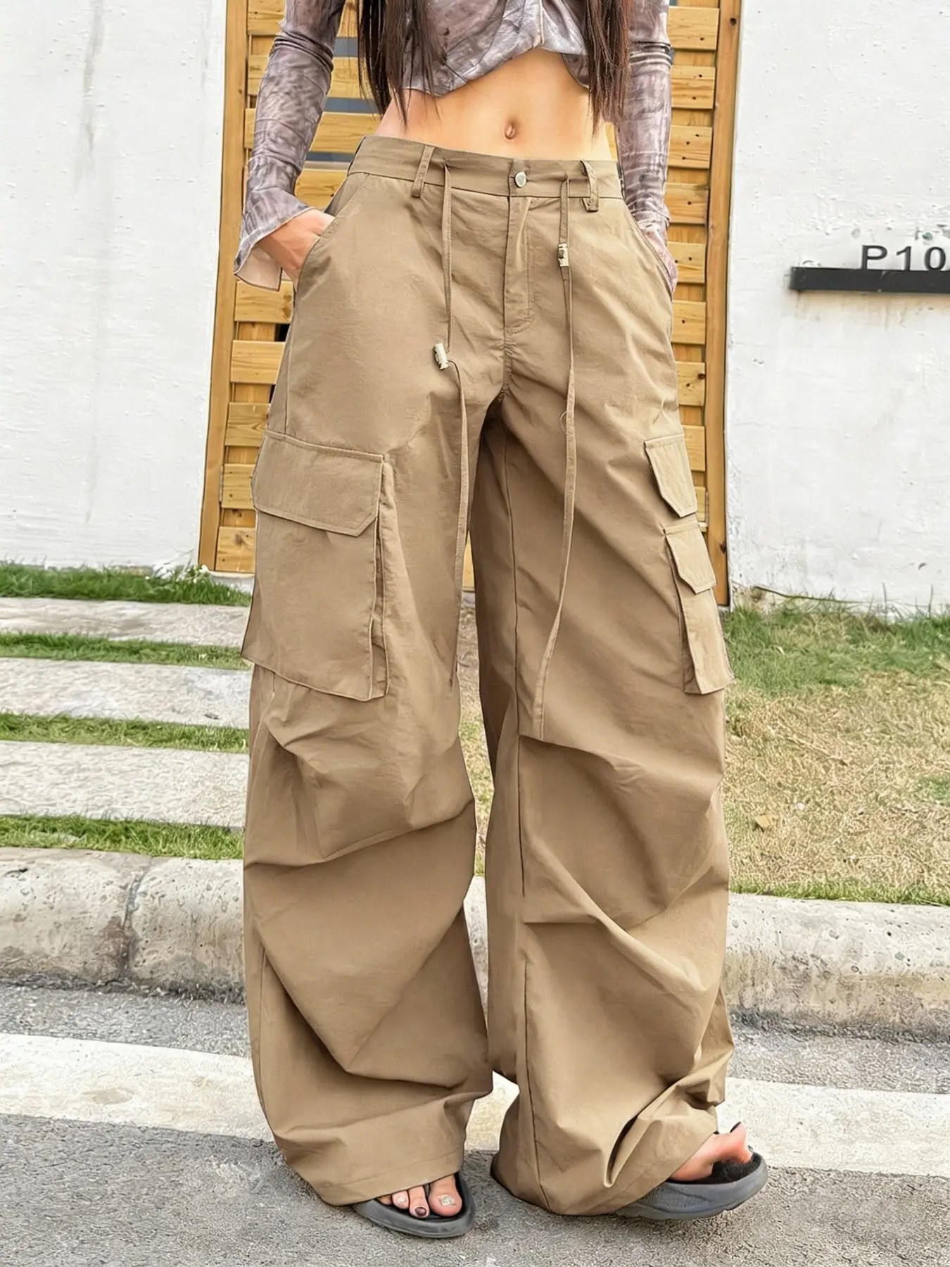 Women's High-Waisted Streetwear Cargo Pants