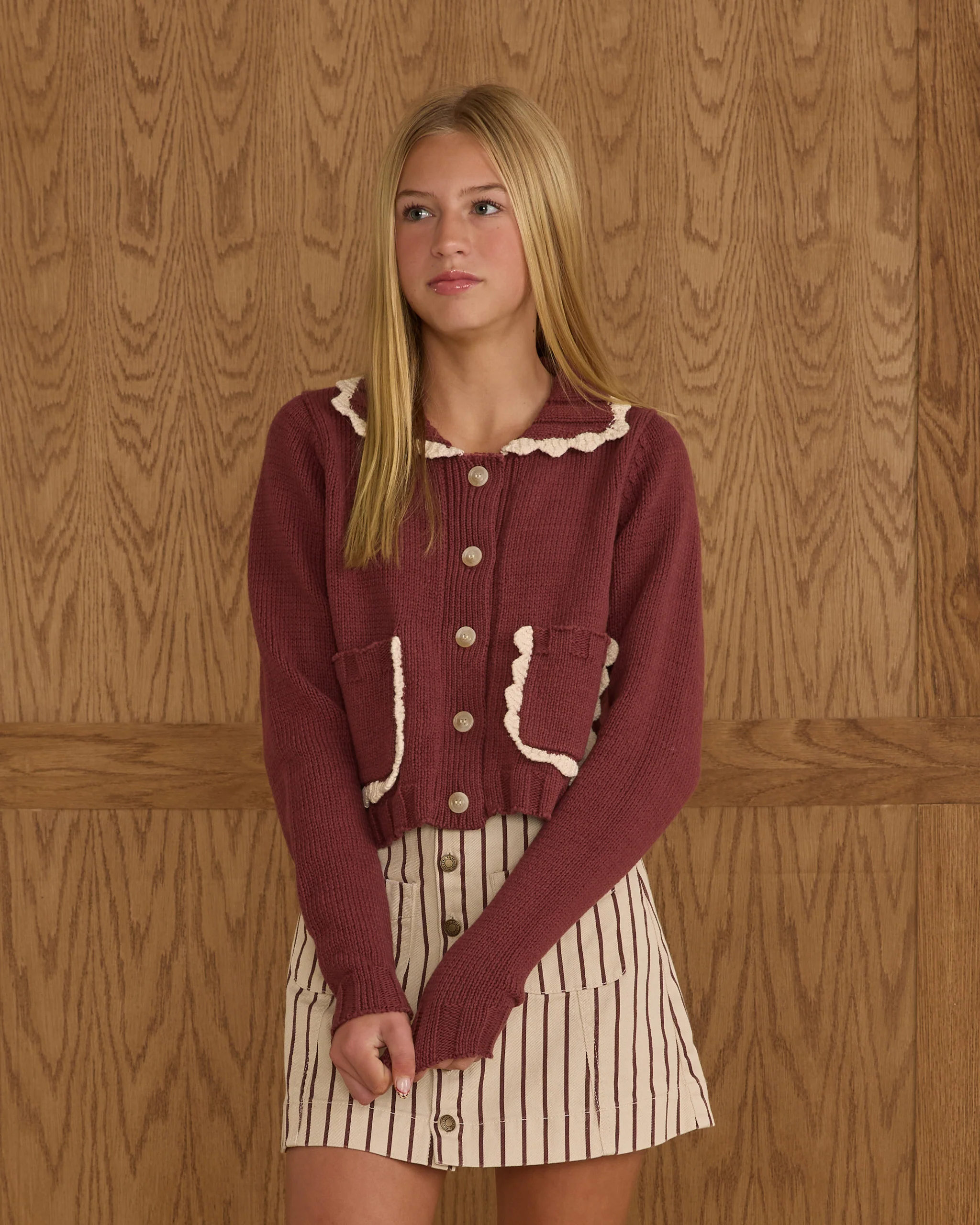 Teen Collared Cardigan || Burgundy