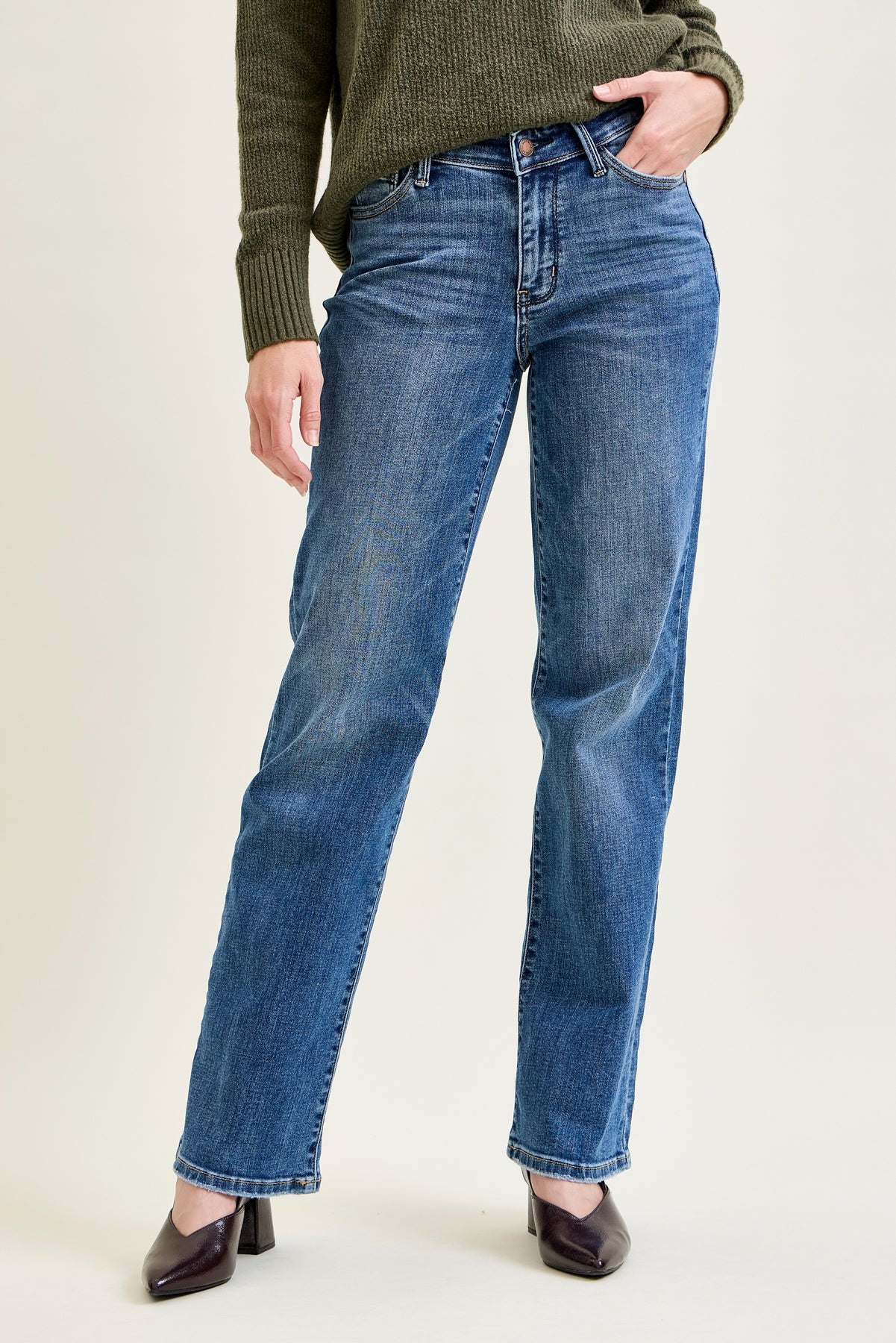 Samantha Mid Rise V-Front Straight Jeans