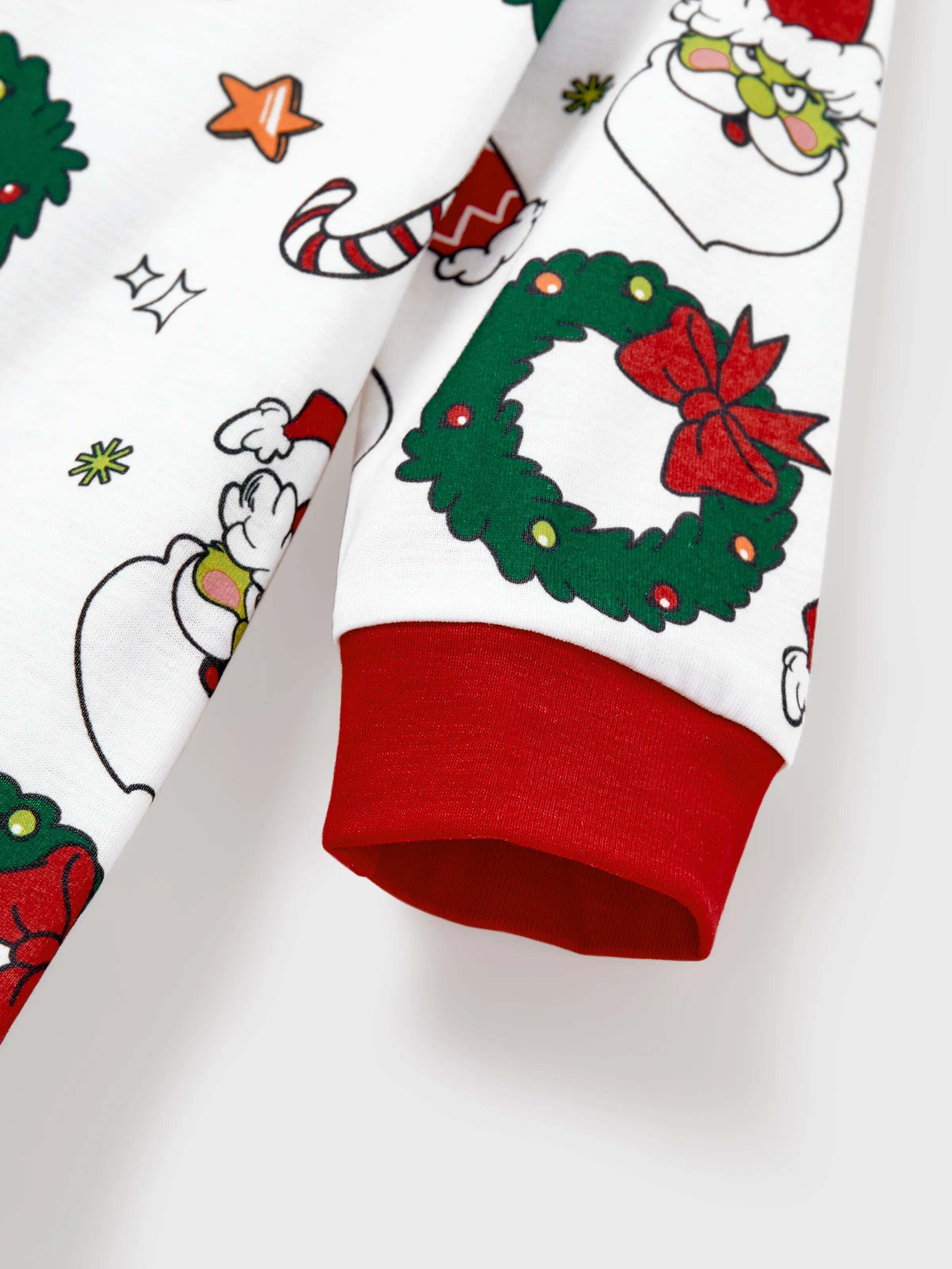 Christmas Matching Family Pajamas Set Christmas Grinch-themed Print PJS with Christmas Socks Red