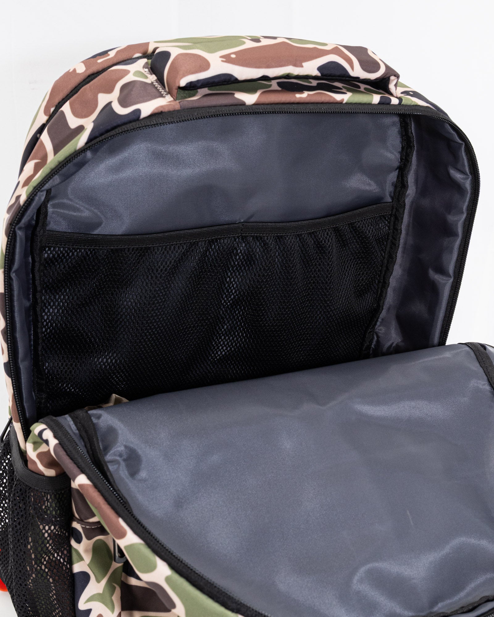 Angler Camo No Fear Cap Clip Backpack