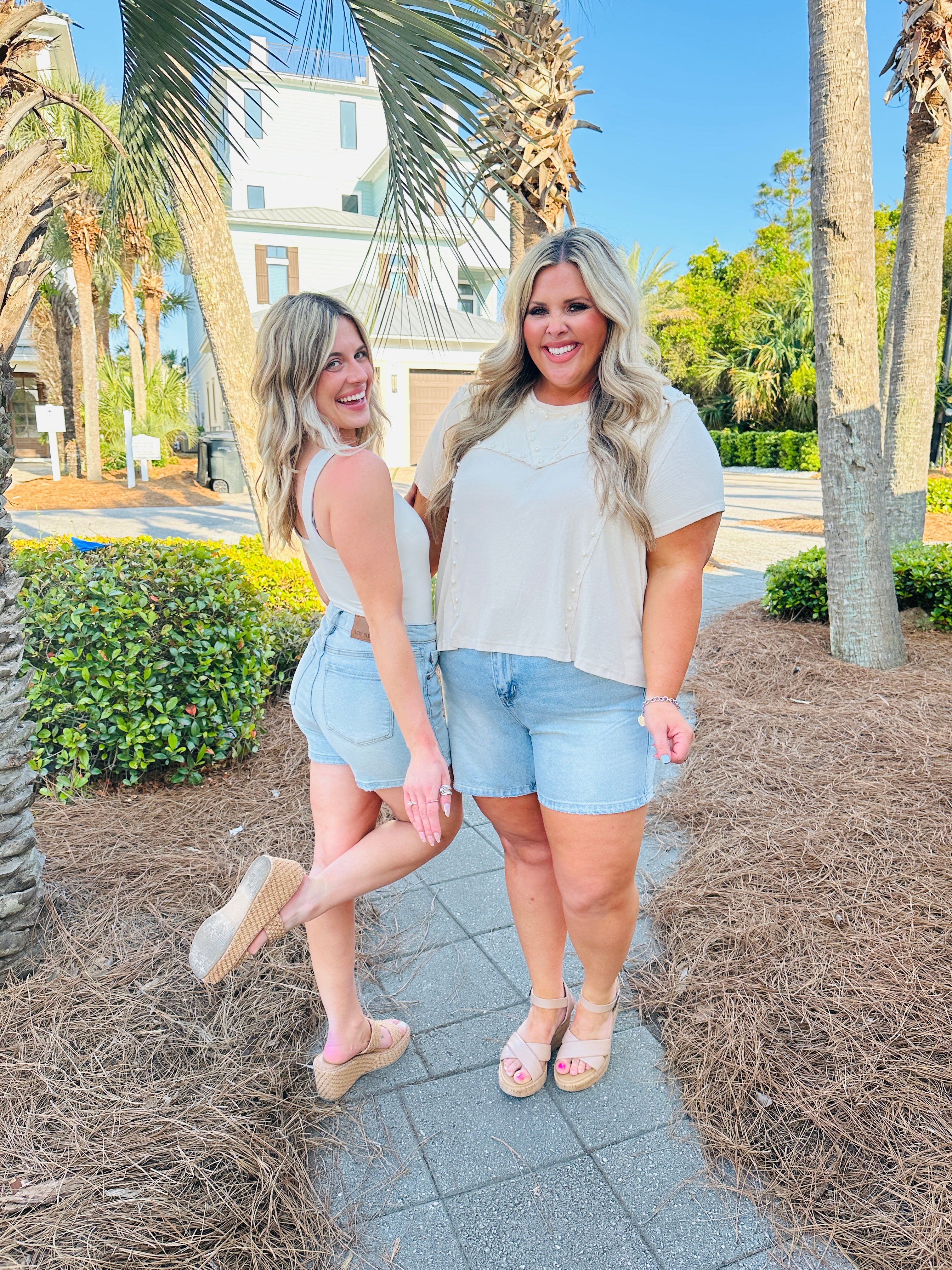 Judy Blue The Magic Touch Half Rigid Magic Shorts