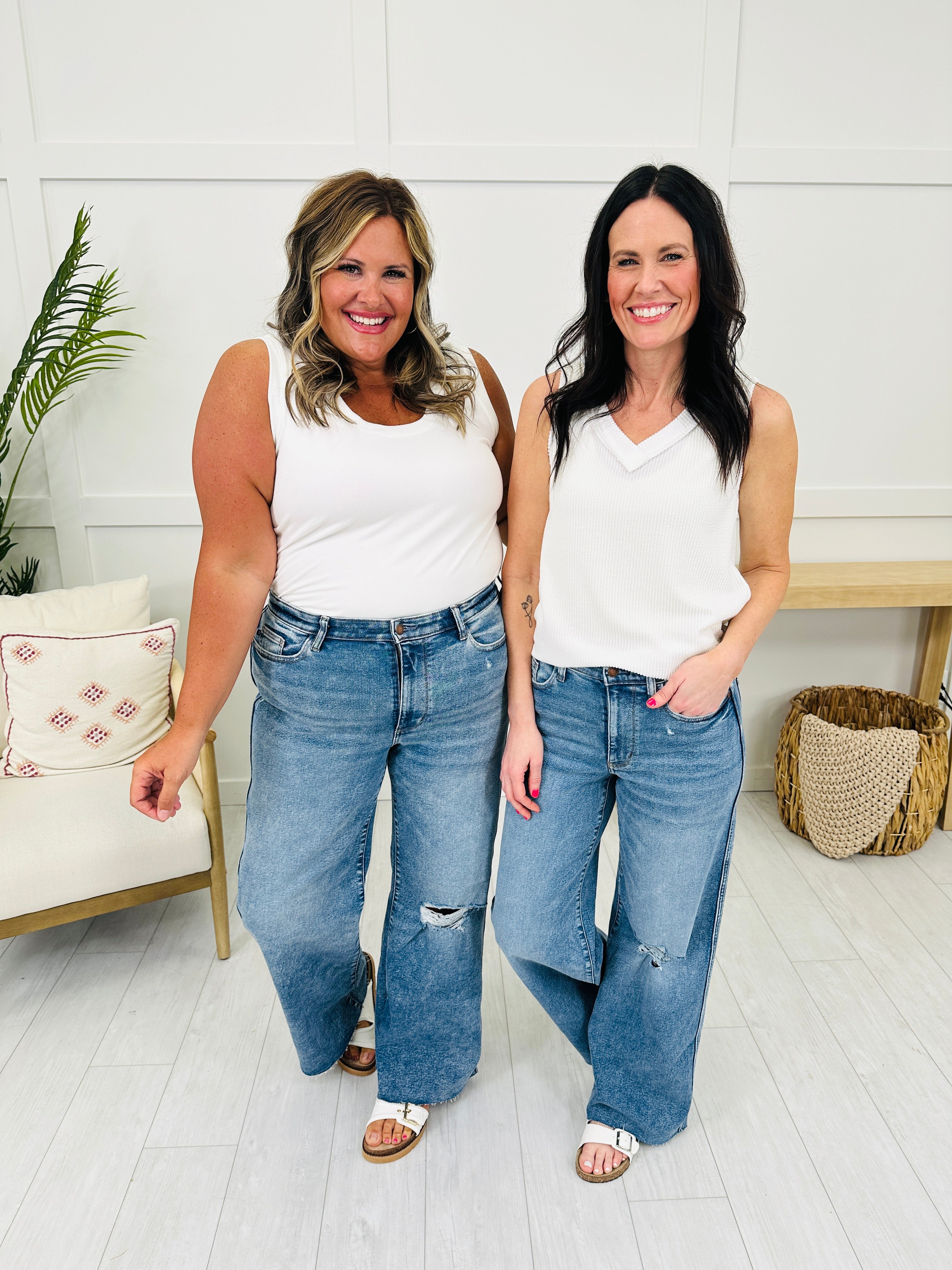 Judy Blue Flow With It Wide Leg Vintage Wash Jeans