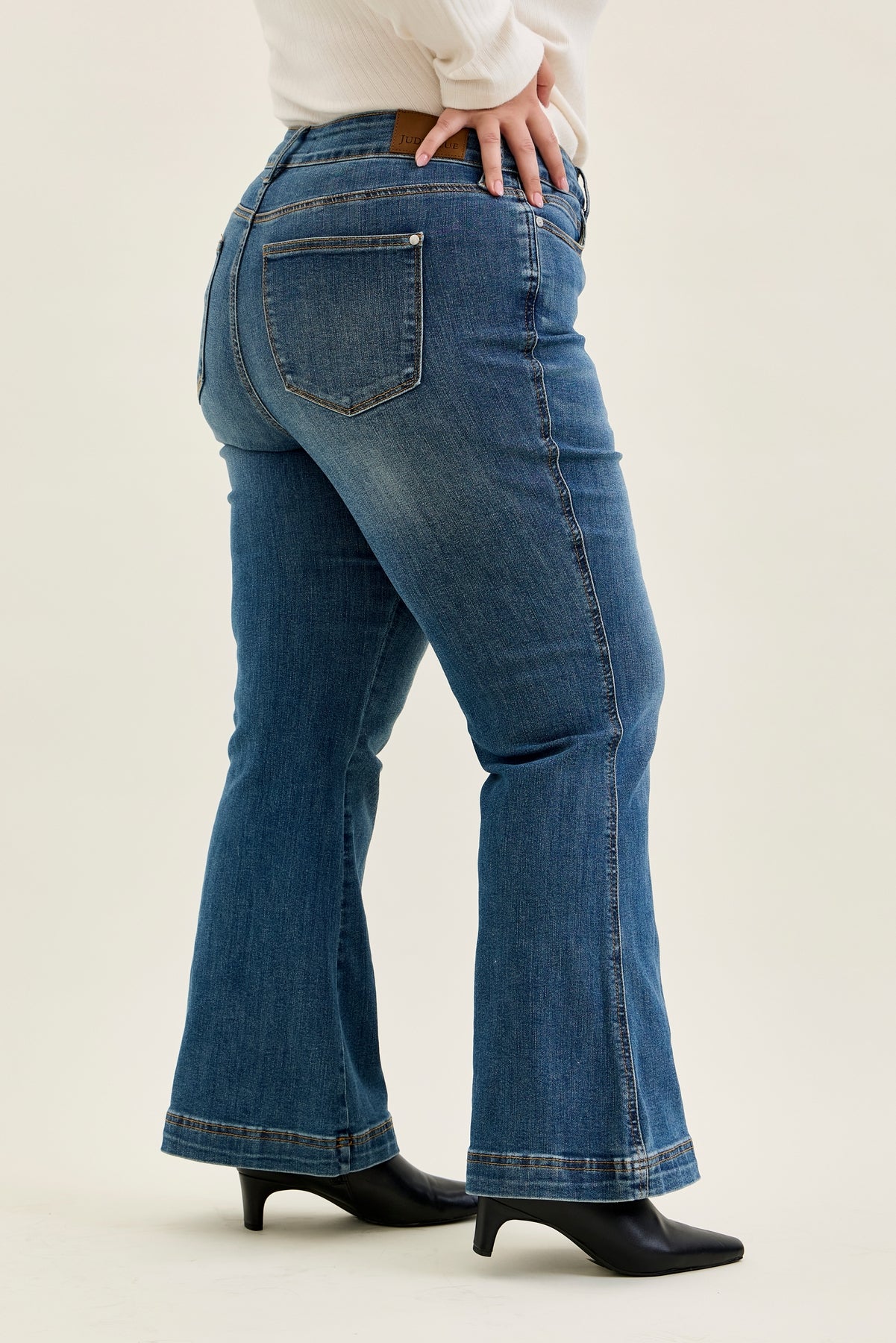 Penny Flare with Tummy Control (Petite) - PLUS