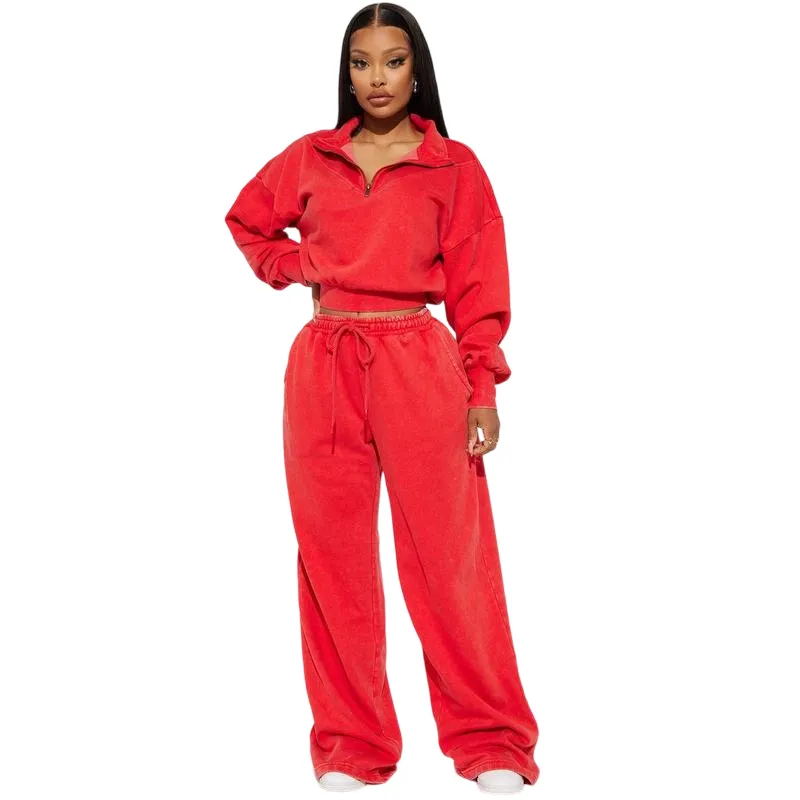 Wide-leg jogging pants and loose sweatshirt two-piece set