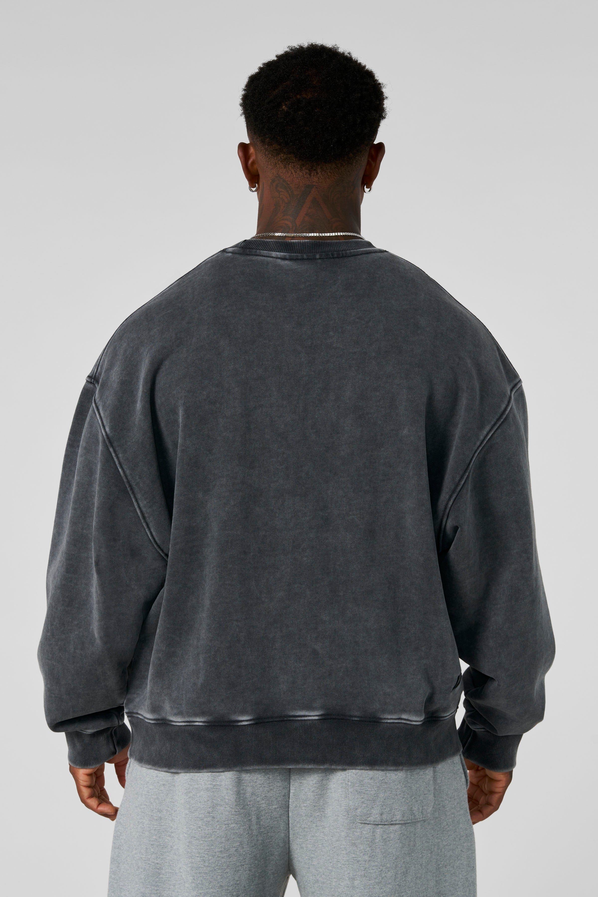 5095 - Elevated Essentials - Crewneck