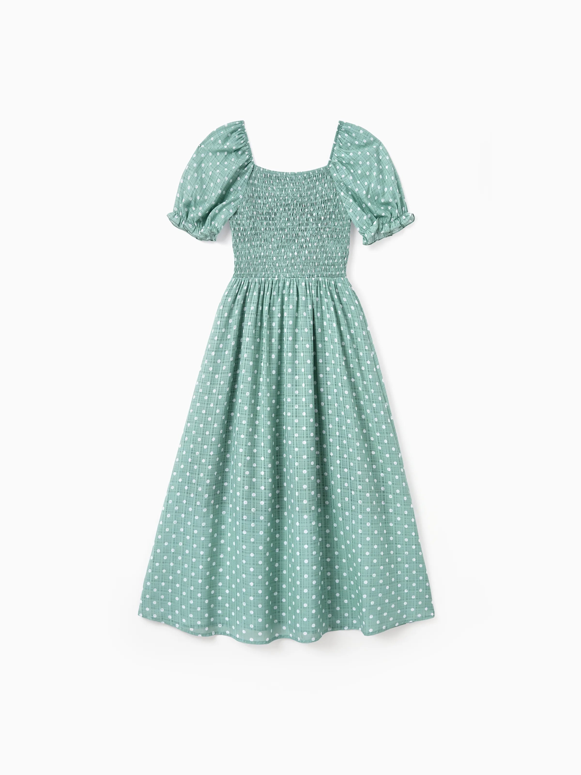 Family Matching T-Shirt & Dress Set Polka Dot Puff-sleeve Dress for Mom, Daughter & Baby, Color Block Cotton Tee for Dad & Son, Perfect for Family Outings & Photos Light Green