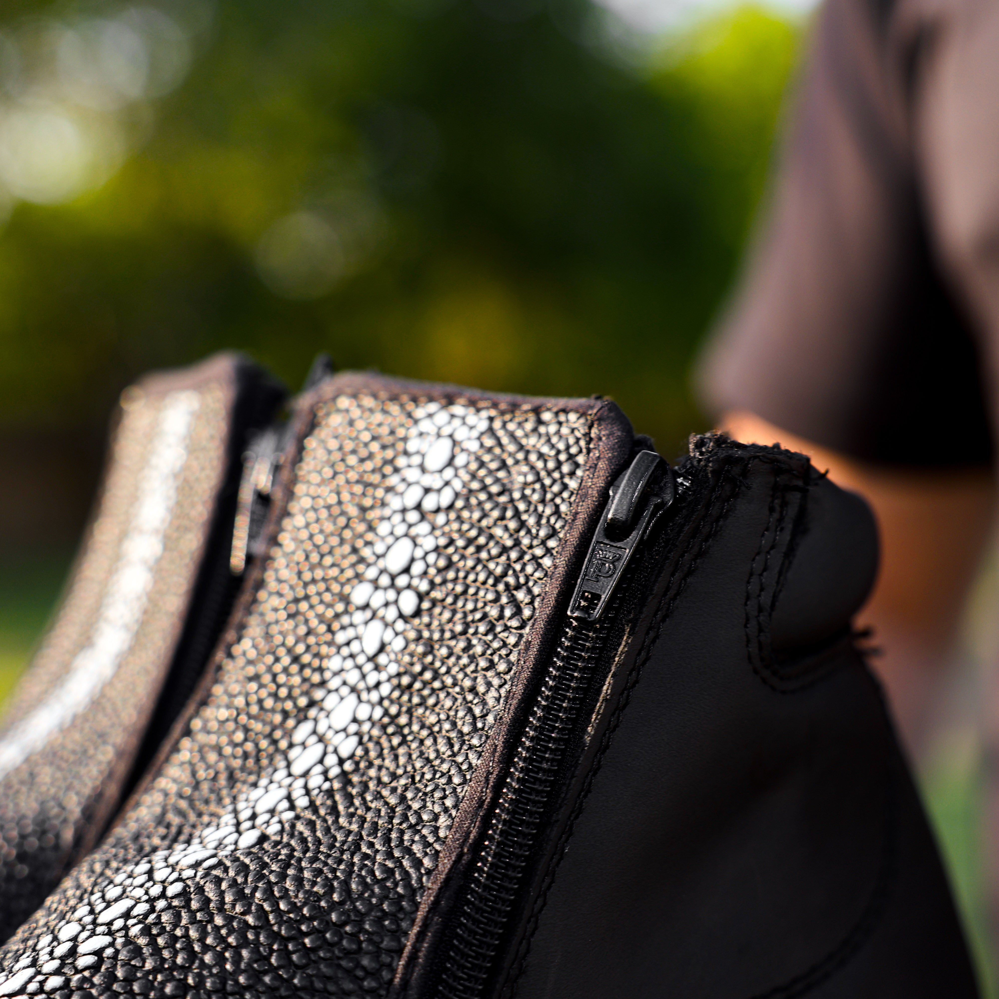 Black Stingray Leather Botin With 3D Lightweight Soles - Square Toe