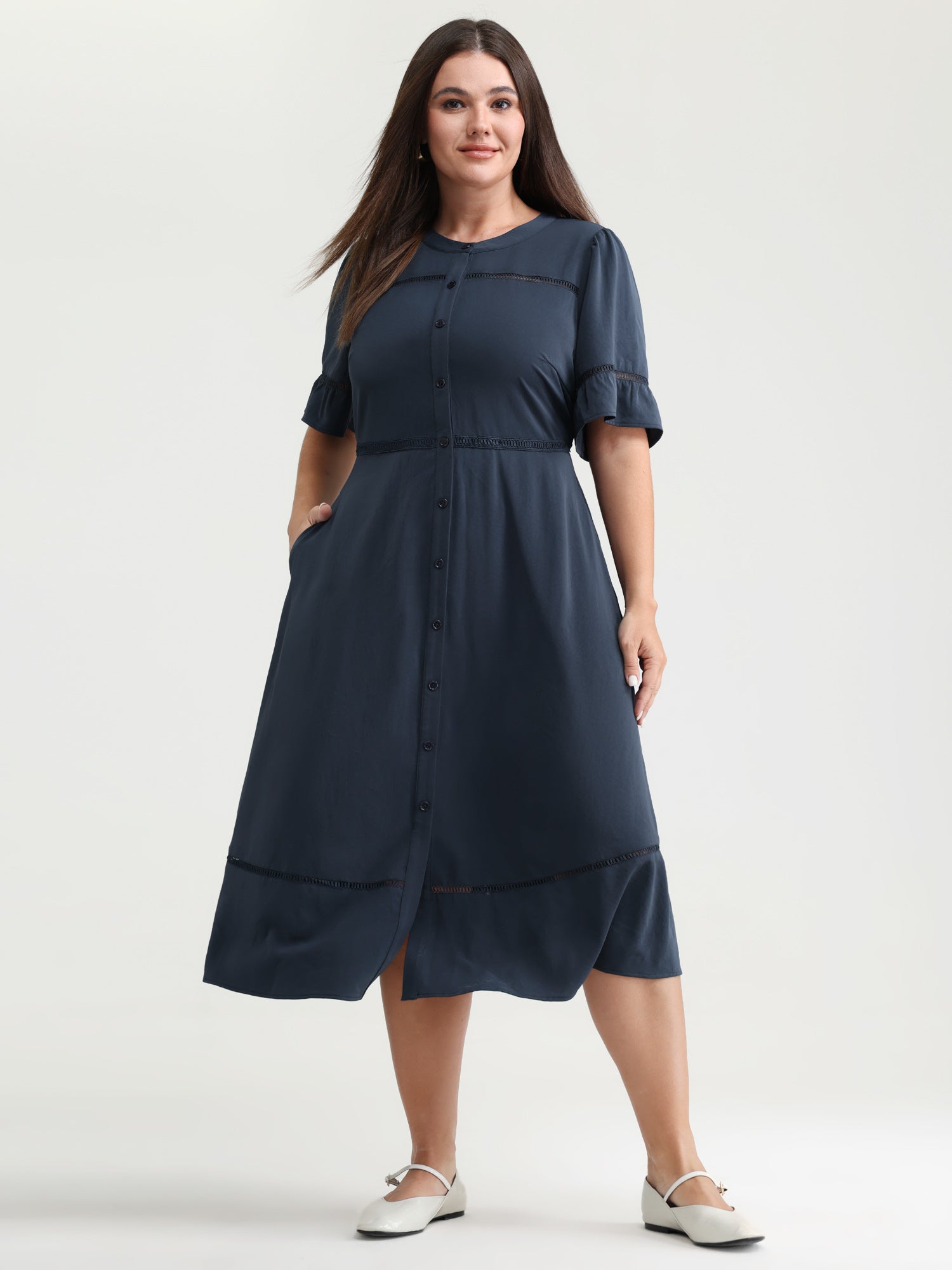 Eyelet Trim Pockets Button-Placket Midi Dress