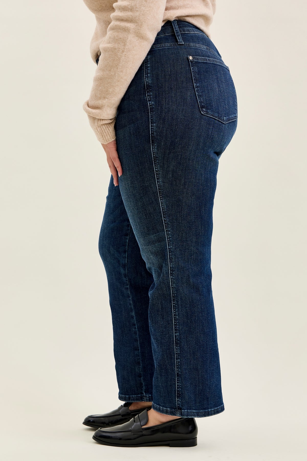 Kimberly Classic Straight Jean (Petite) - PLUS