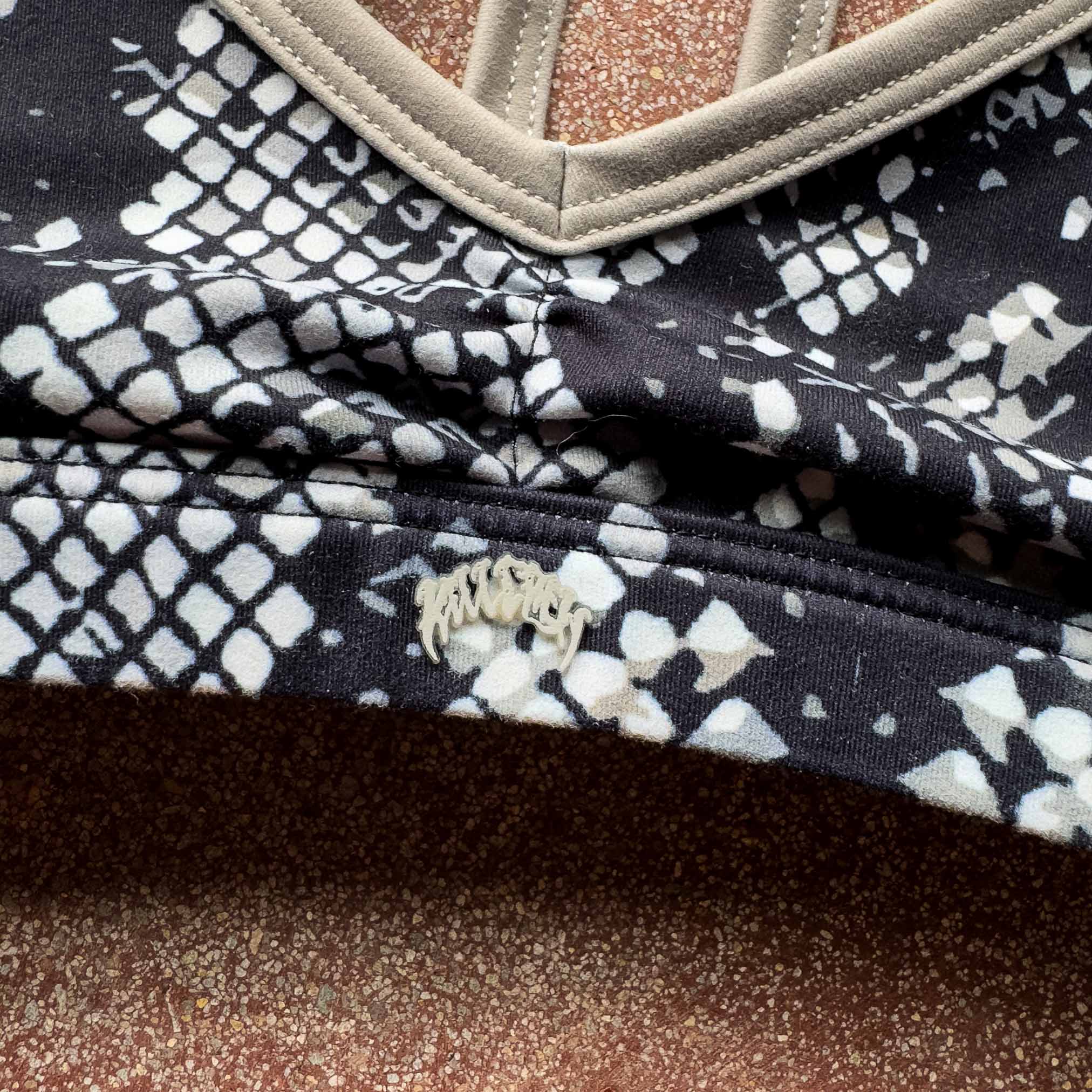 MEDIUM SUPPORT SPORTS BRA - PYTHON