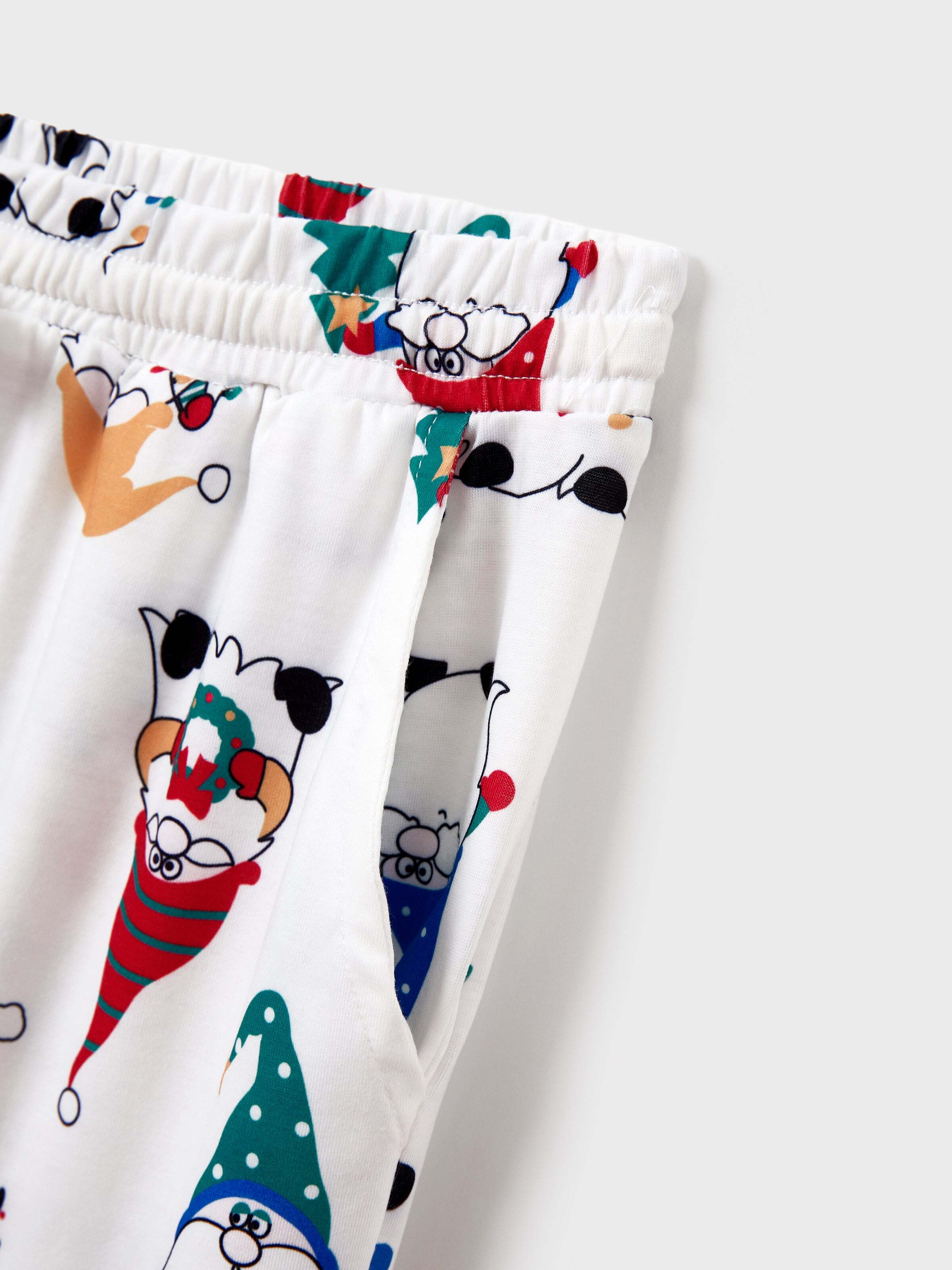 Christmas Matching Family Pajamas Set Christmas Gnome Print PJS with Christmas Socks Red