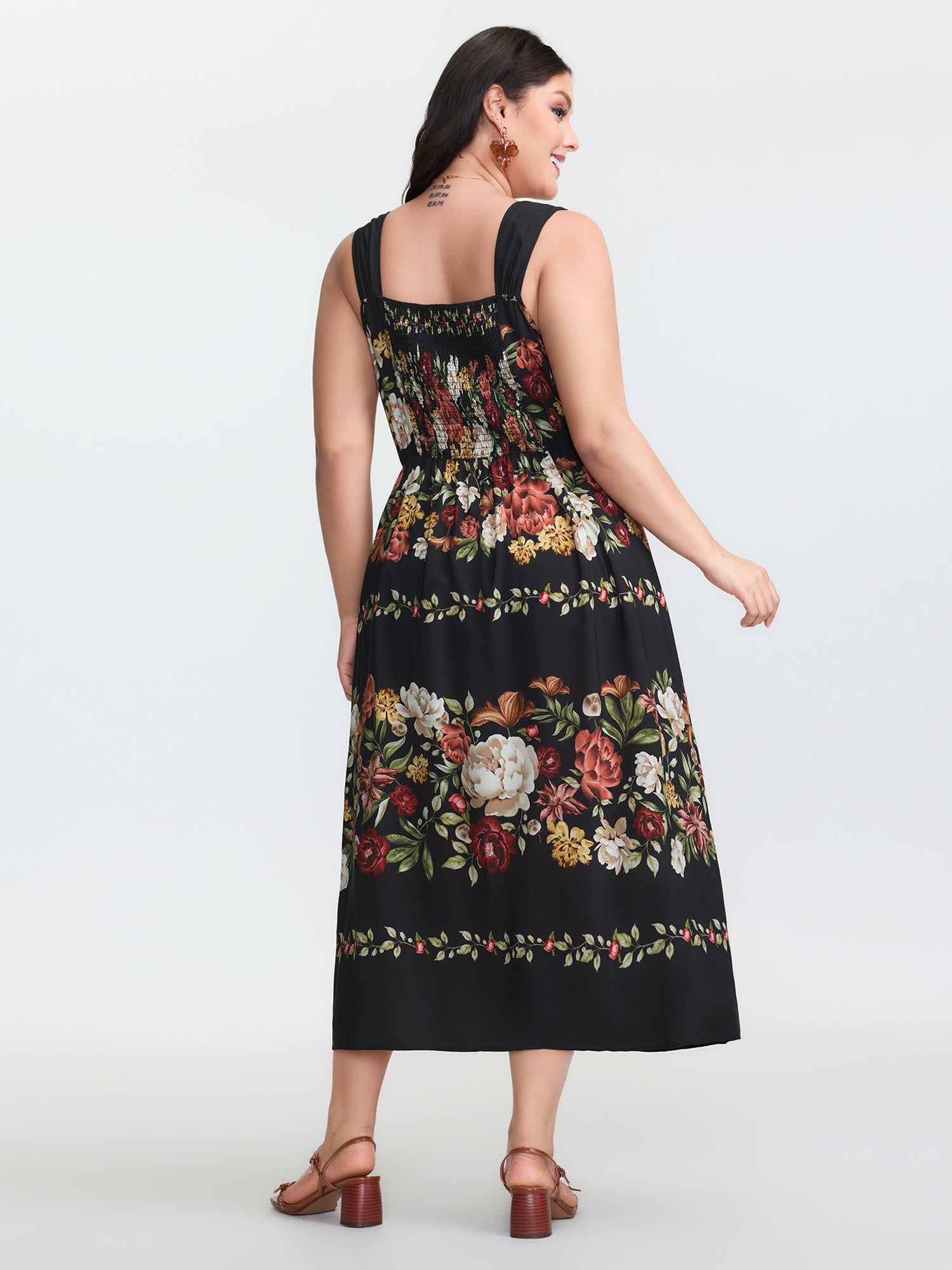 Blooming Florals Shirred Pockets Maxi Dress