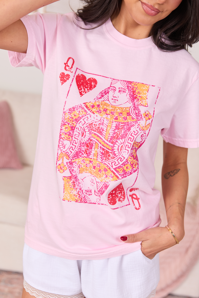 Queen of Hearts Light Pink Graphic Tee