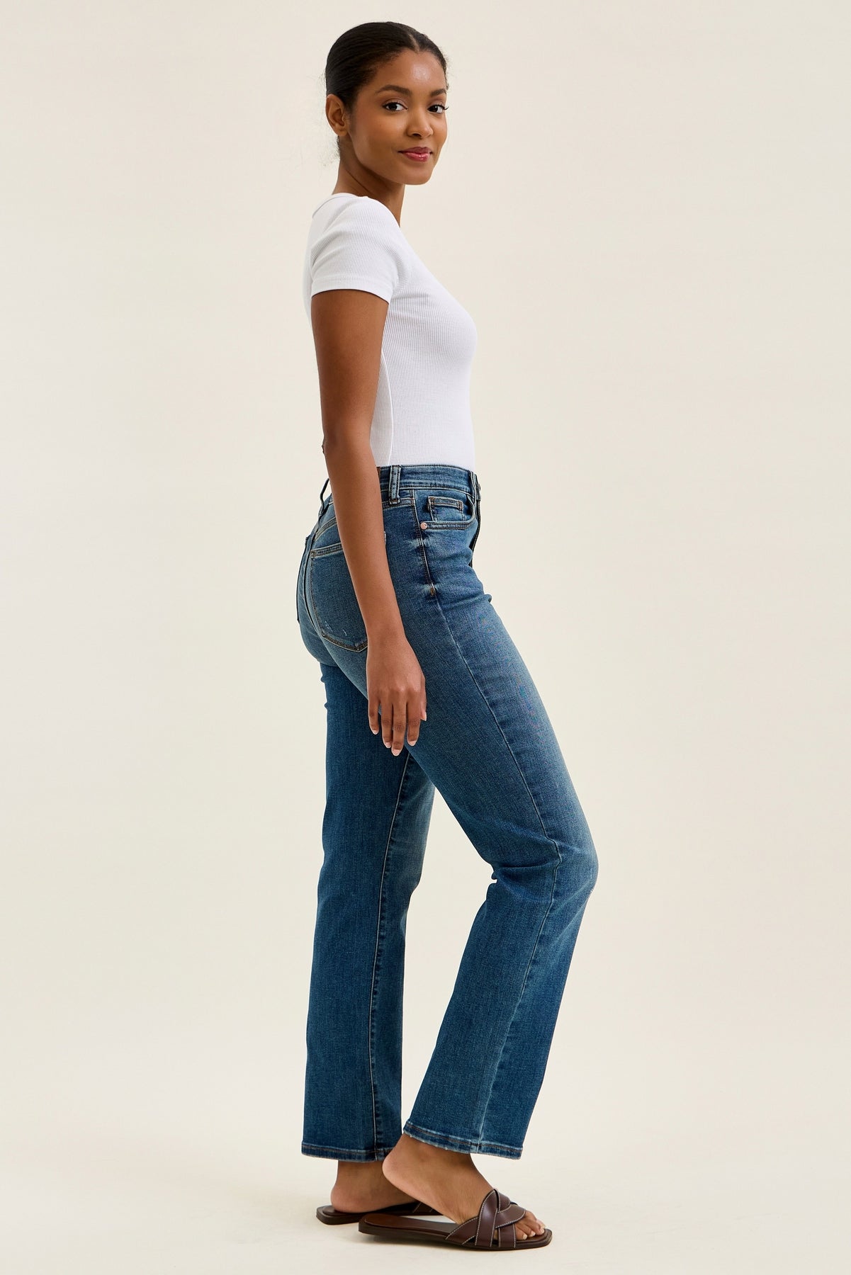 Kimberly Straight Fit (Dark Wash)