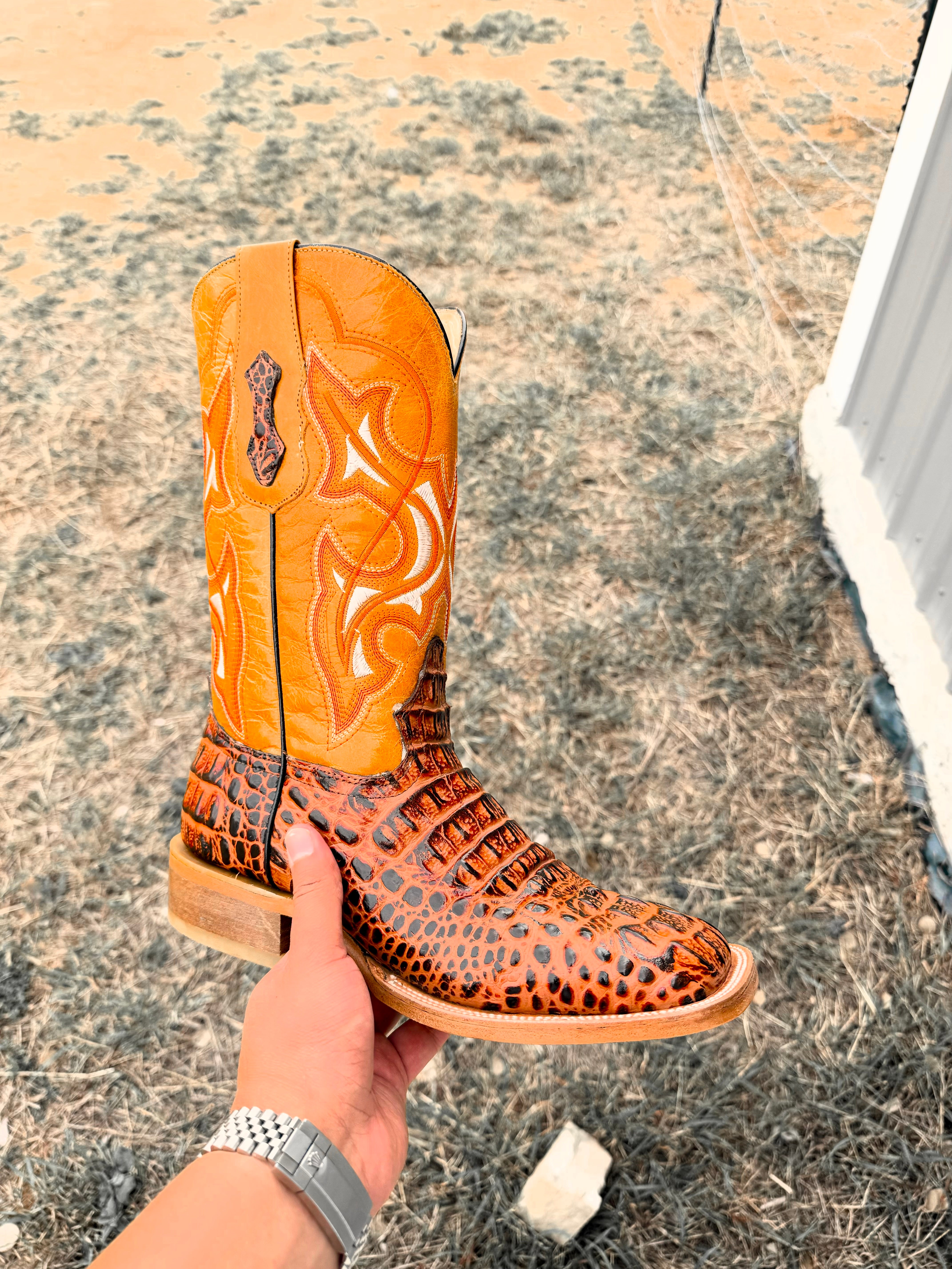 BLOWOUT SALE BOOT #22🚨