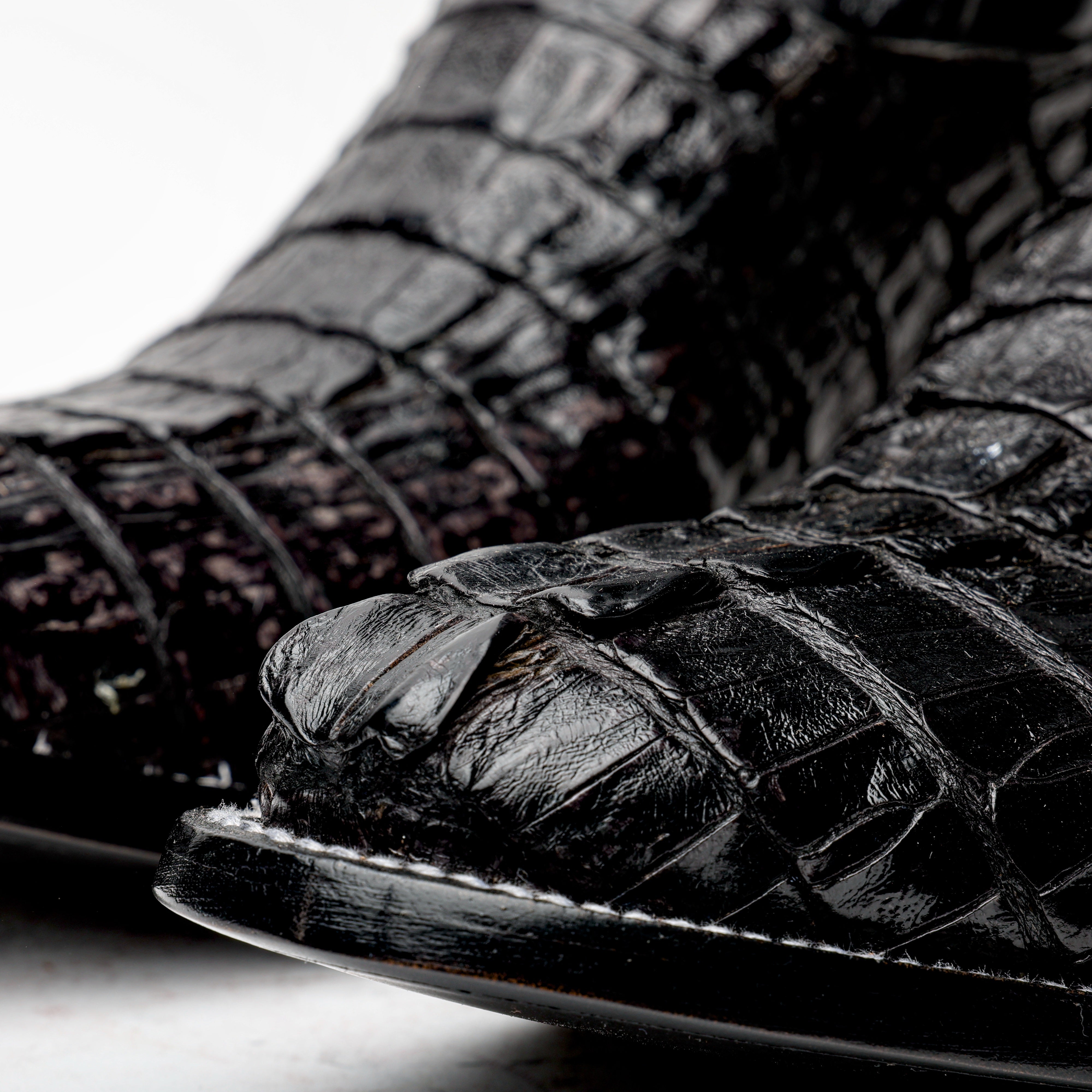 Black GENUINE Caiman Tail Boots - Round Toe