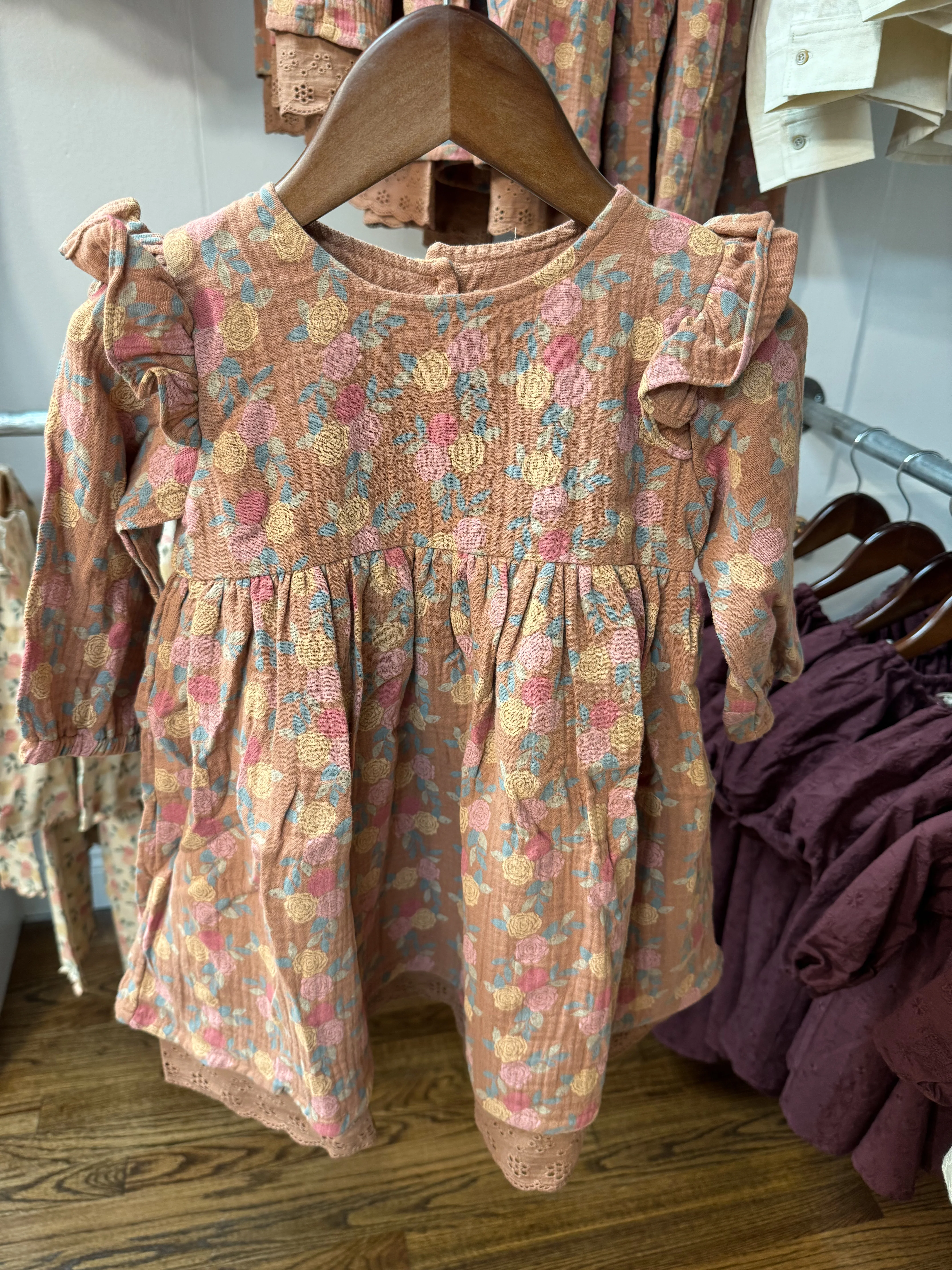 Leilah Dress - Caramel Roses