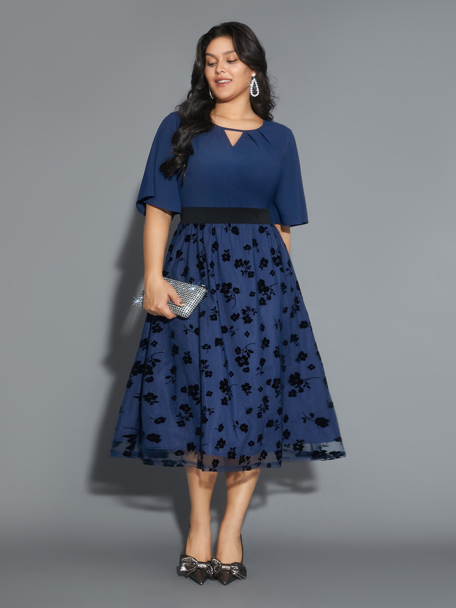 Floral Embroidered Mesh keyhole Dress