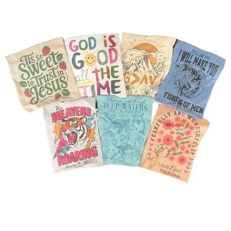 Women's loose-fit printed T-shirt