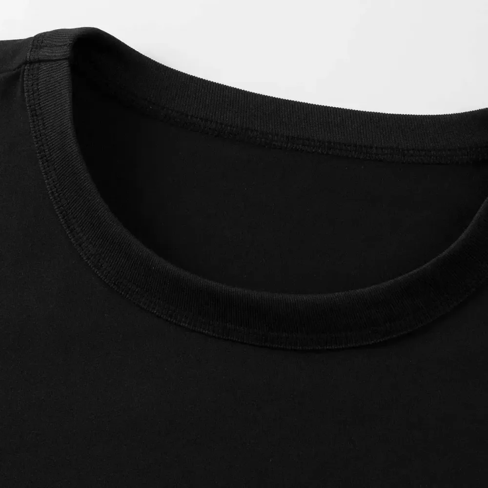 Comfort Wear Mens Solid Color Long Sleeve T-Shirt