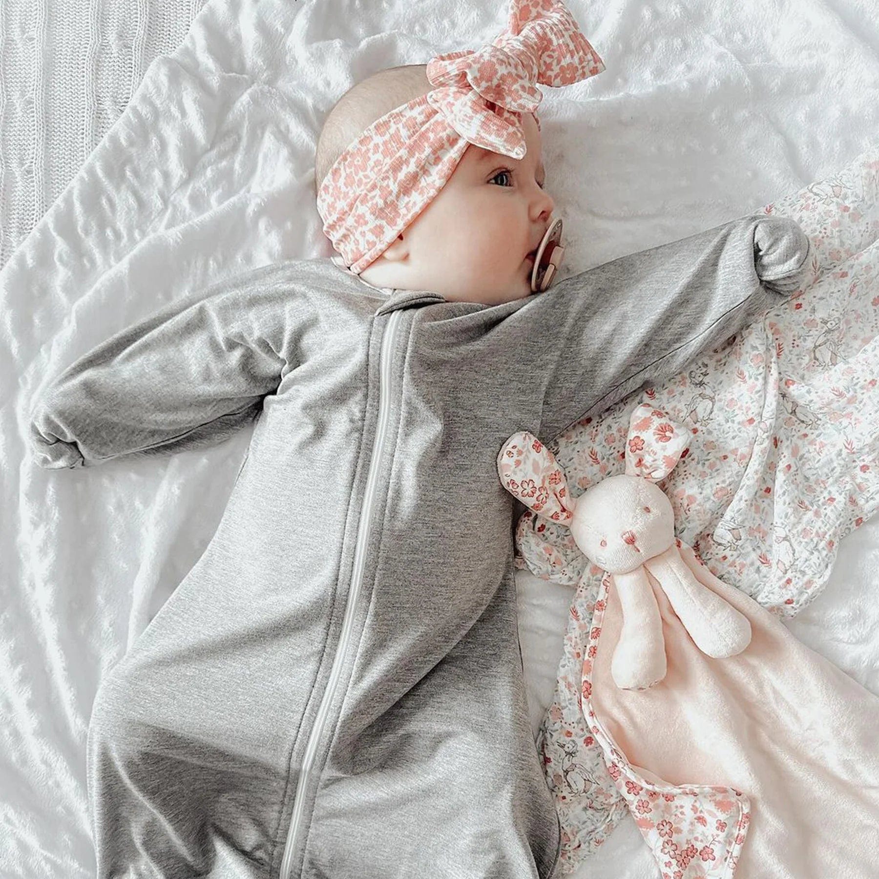 1.0 Tog Shark-Fin Transition Swaddle