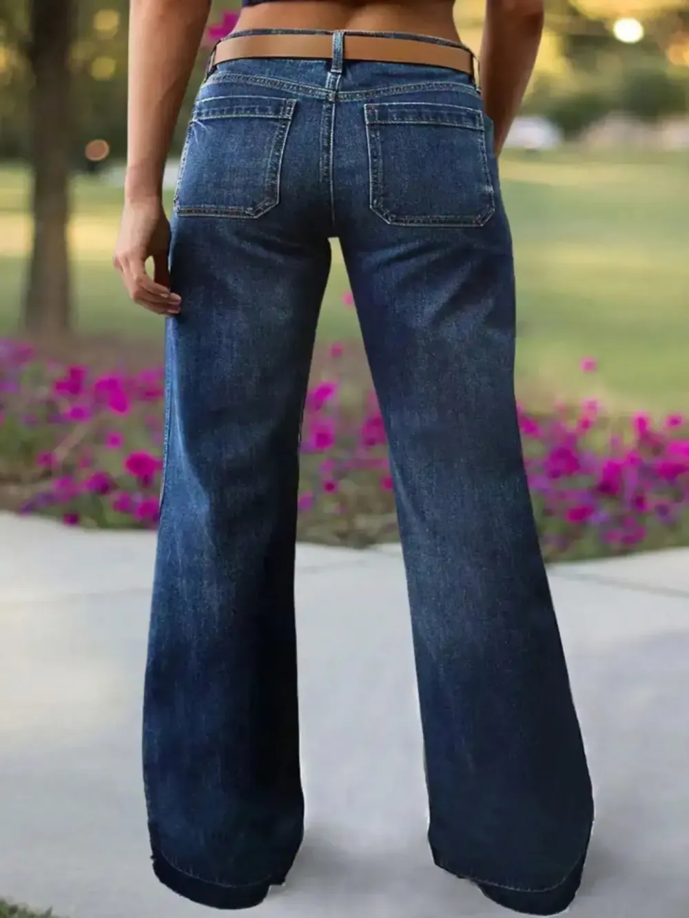 Women's loose straight leg jeans