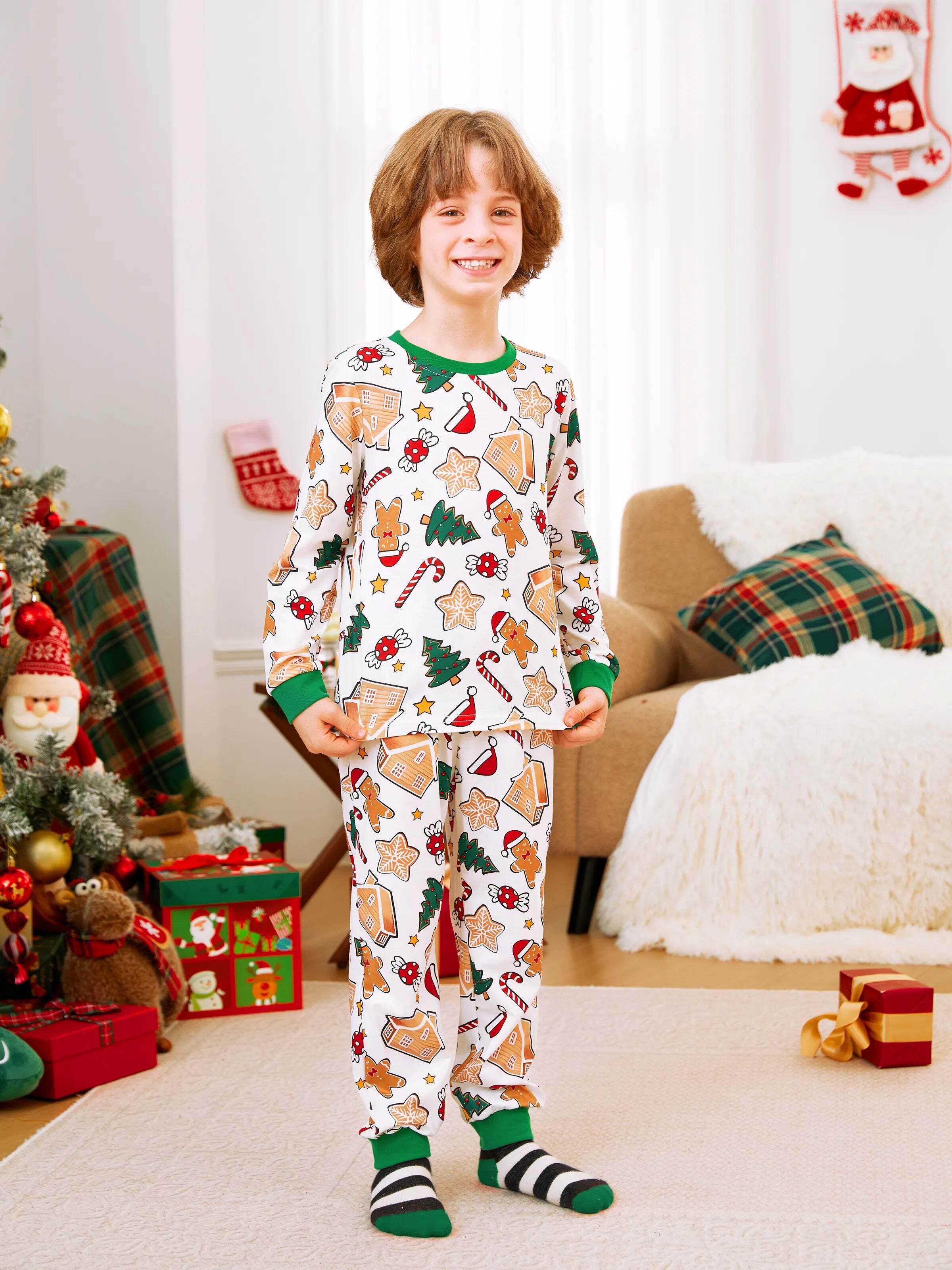 Gingerbread House Pajamas Matching Family Green Christmas PJs Sets with Christmas Socks Multi-color