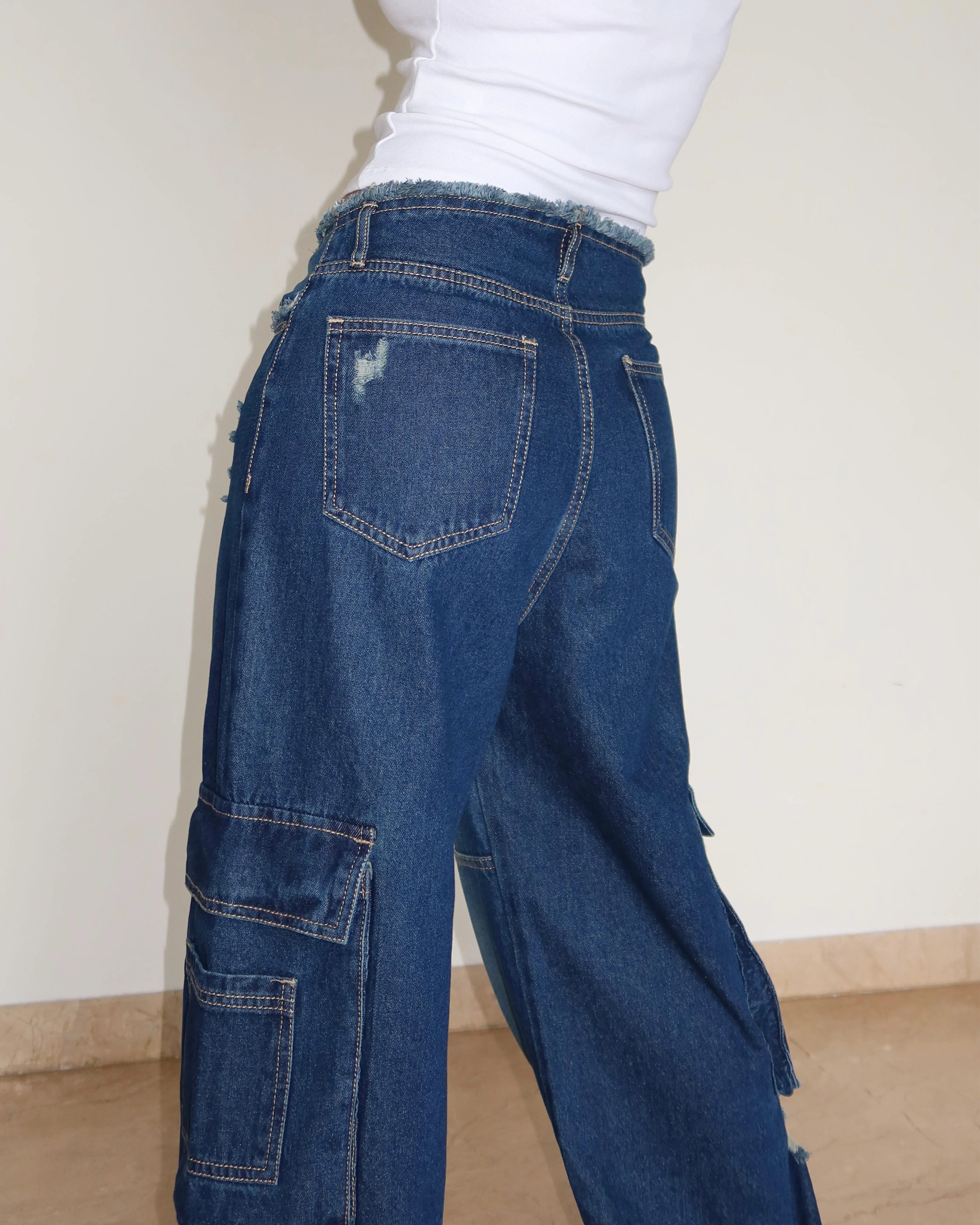 Deep Blue Distress Cargos