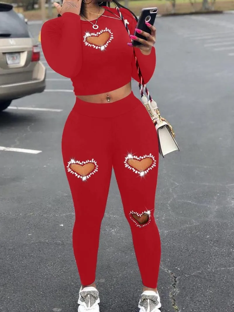 Two-Piece Set Women's Rhinestone Heart Decor Cut Out Crop Top & Skinny Pants Set