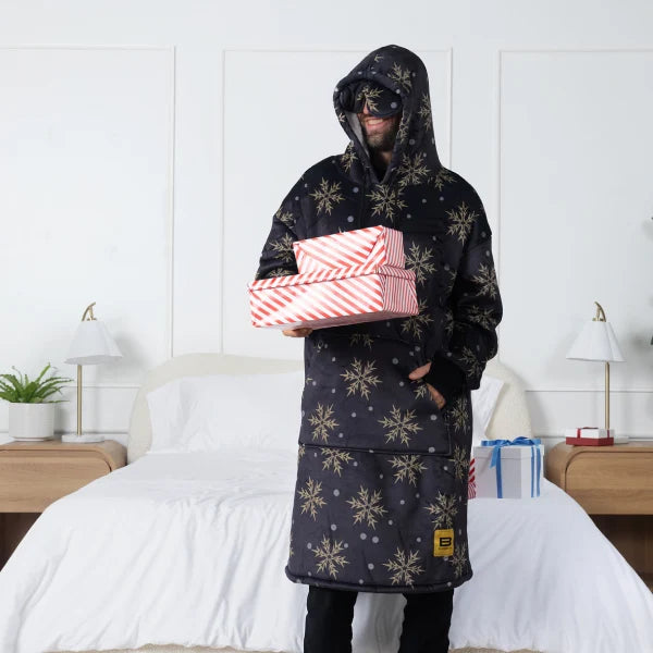 Wearable blanket Oversized with sherpa lining One size fits most.