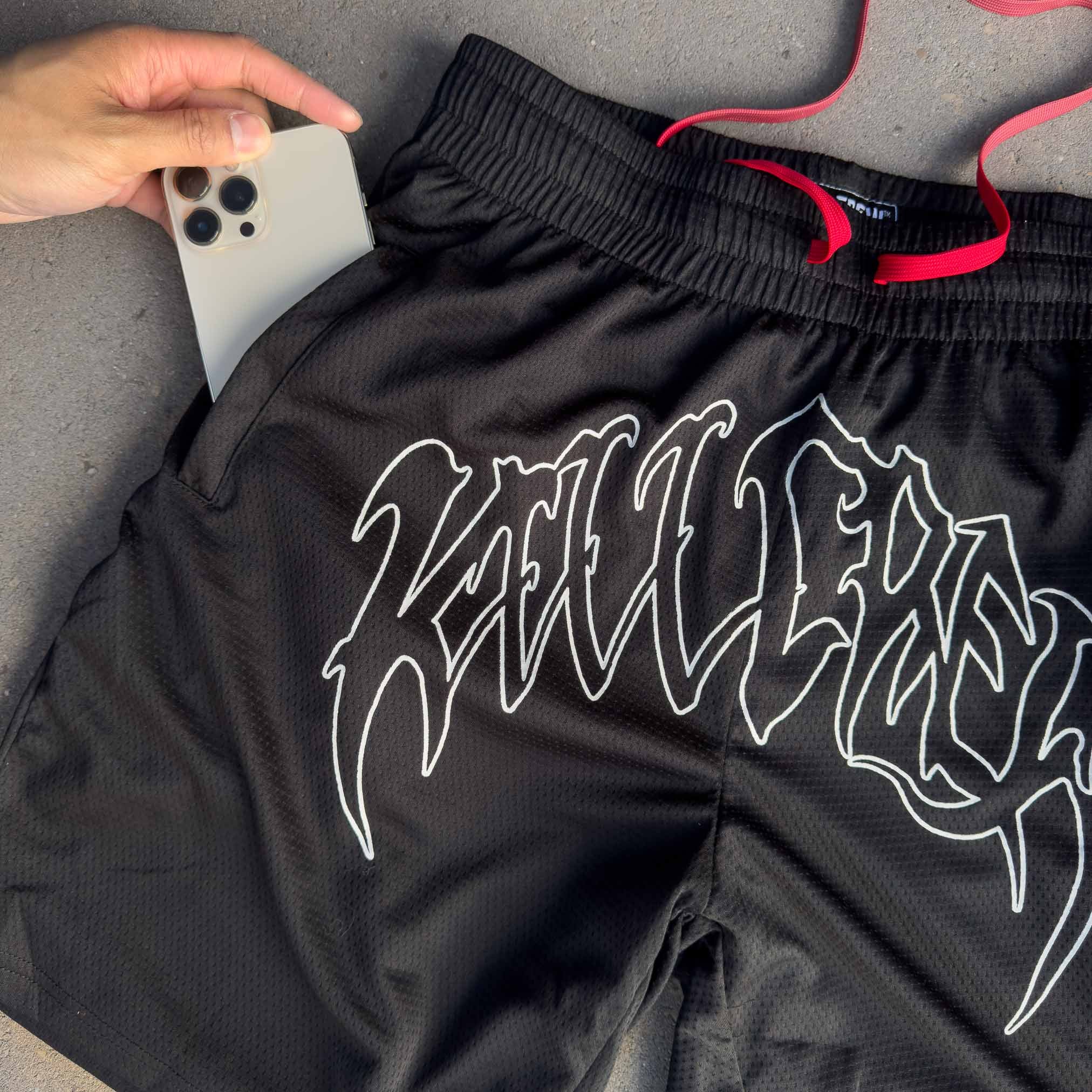 RELAXED CUT SHORTS CLASSIC - BLACK / WHITE