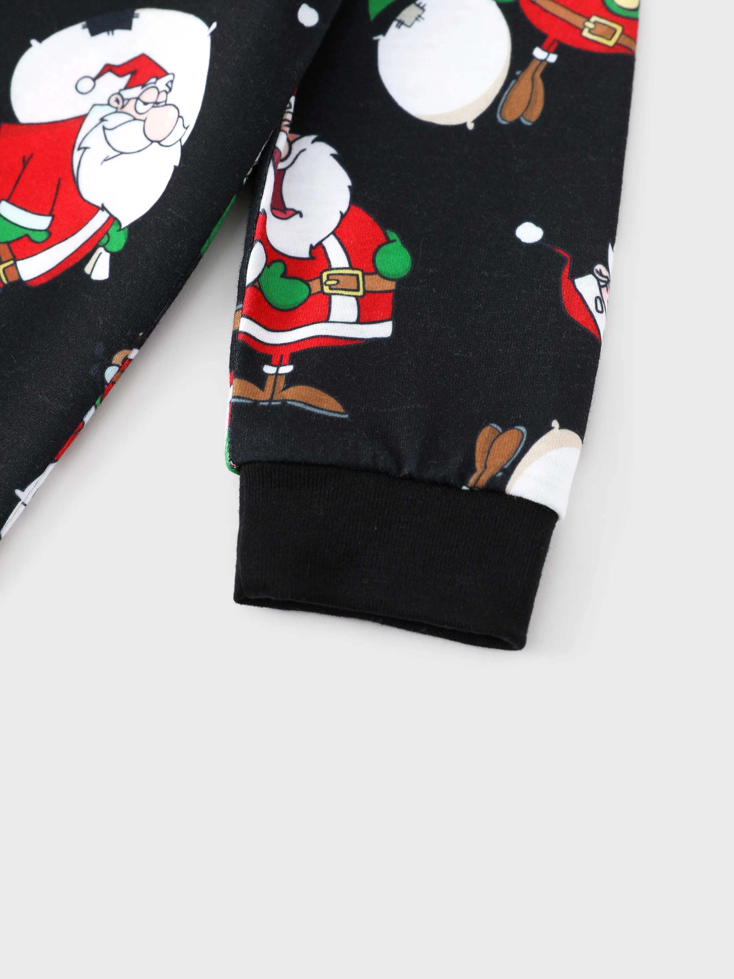 Christmas Matching Family Pajamas Set Christmas Santa Print Black and White PJS with Christmas Socks Black