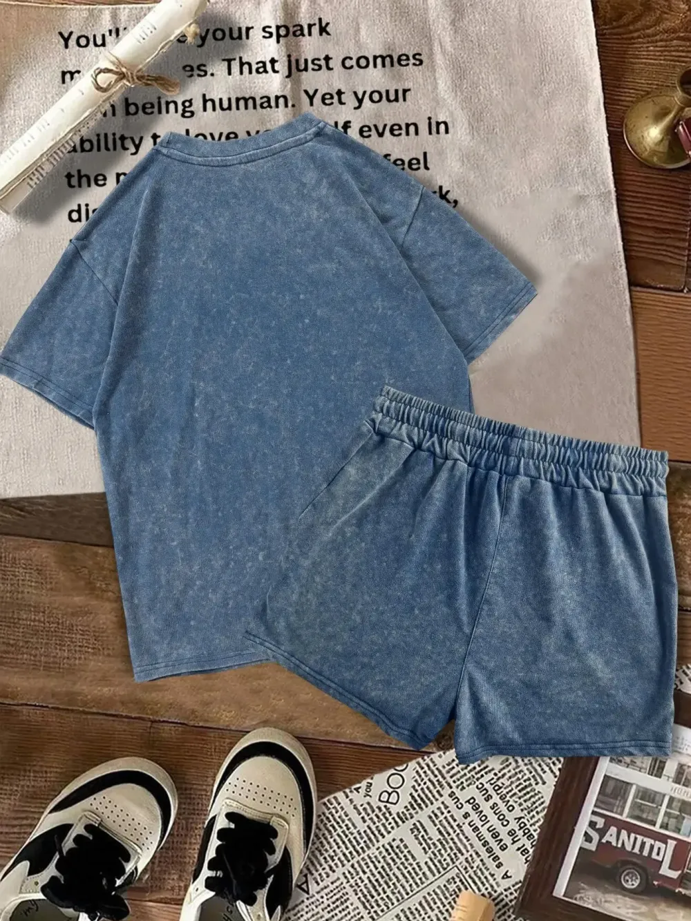 Two-piece Set Women's Solid Color Denim-effect Print Tee & Shorts