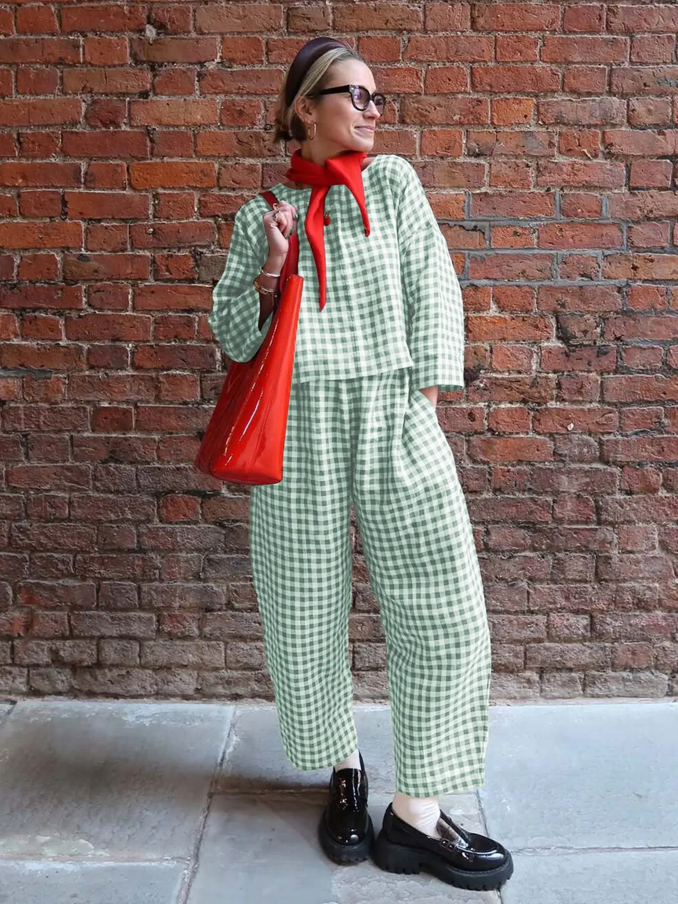 Women's Casual Woven Fabric Plaid Checkered Print Co-ord Set for Fall, Loose Fit Long Sleeve Top & Elastic Waist Wide Leg Pants Two-Piece Set