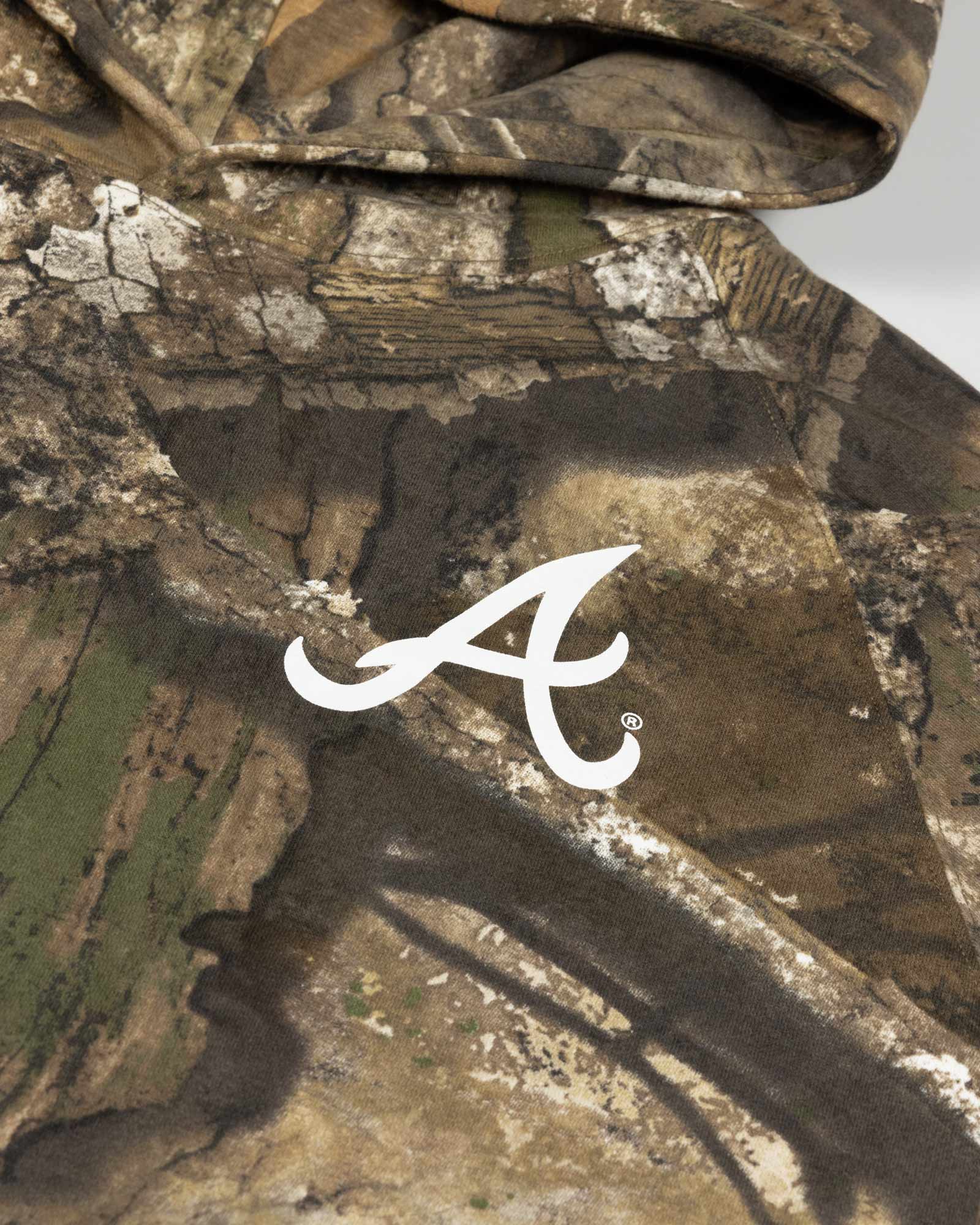 Realtree APX Youth Hoodie - Atlanta Braves