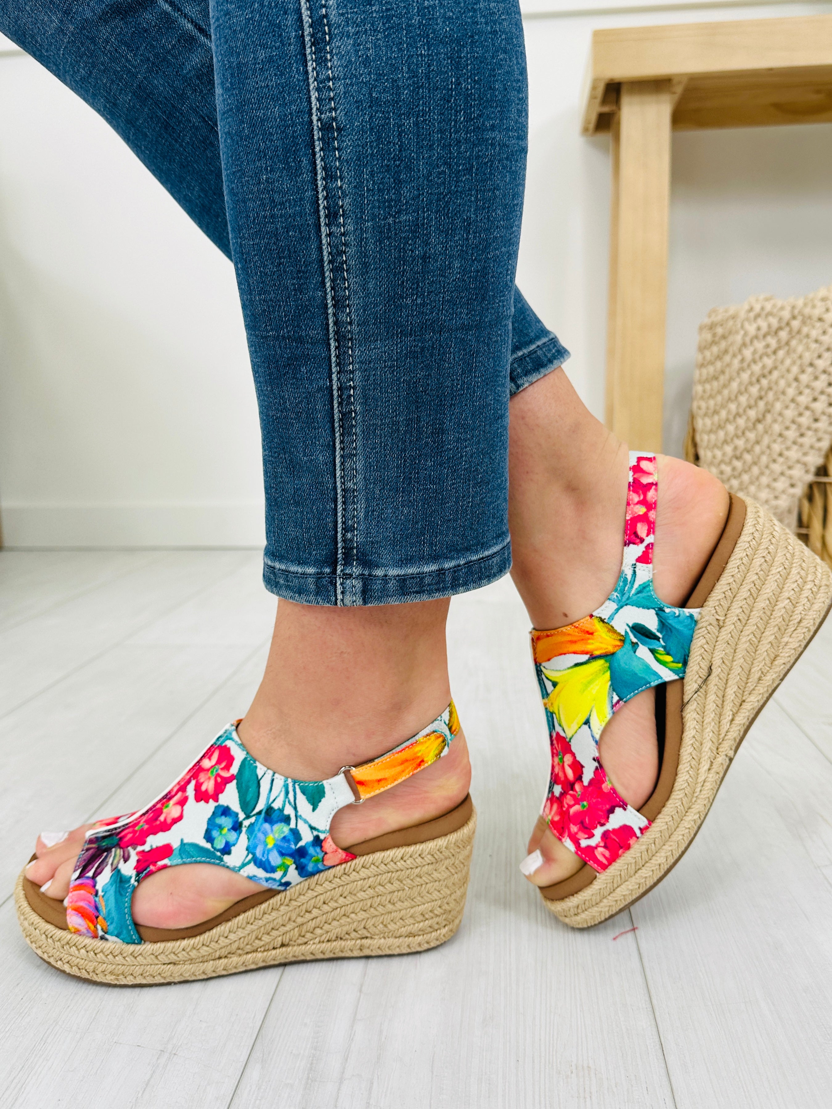 Hibiscus Heights Wedges In White Floral Multi