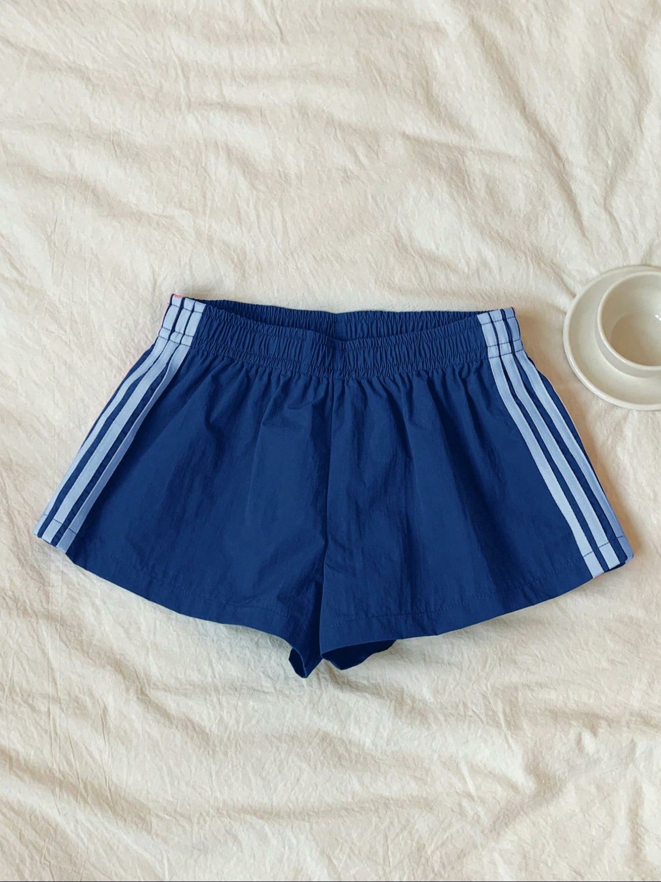 Deep Gym Shorts with Side Stripes
