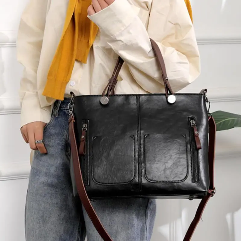 Ladies vintage leather shoulder bag
