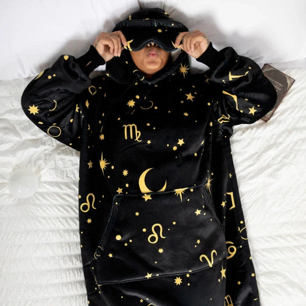 Wearable blanket Oversized with sherpa lining One size fits most.