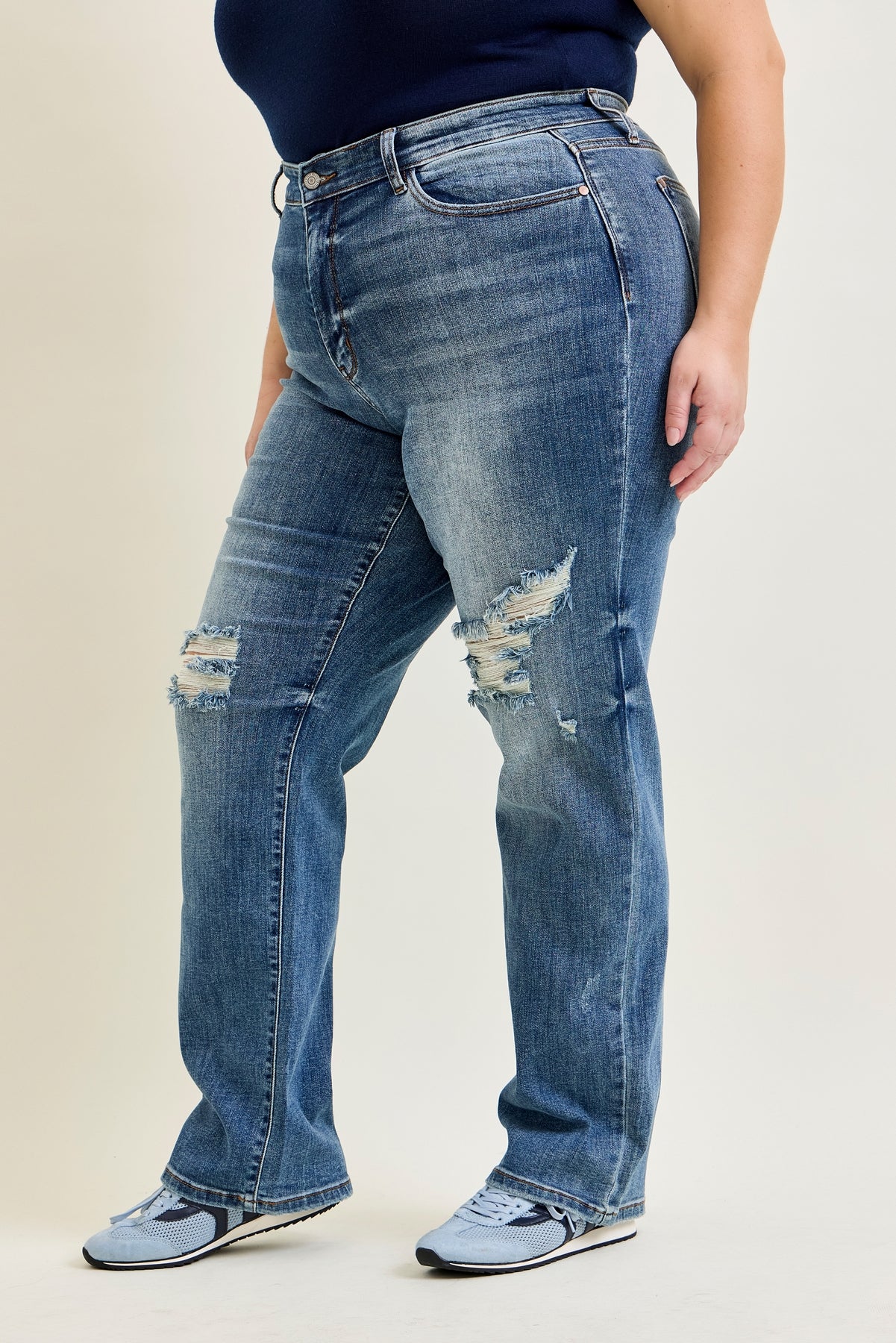 Brett Distressed Dad Jeans - PLUS