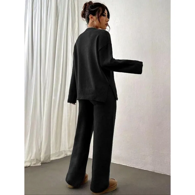 Casual, stylish, and comfortable knitted set