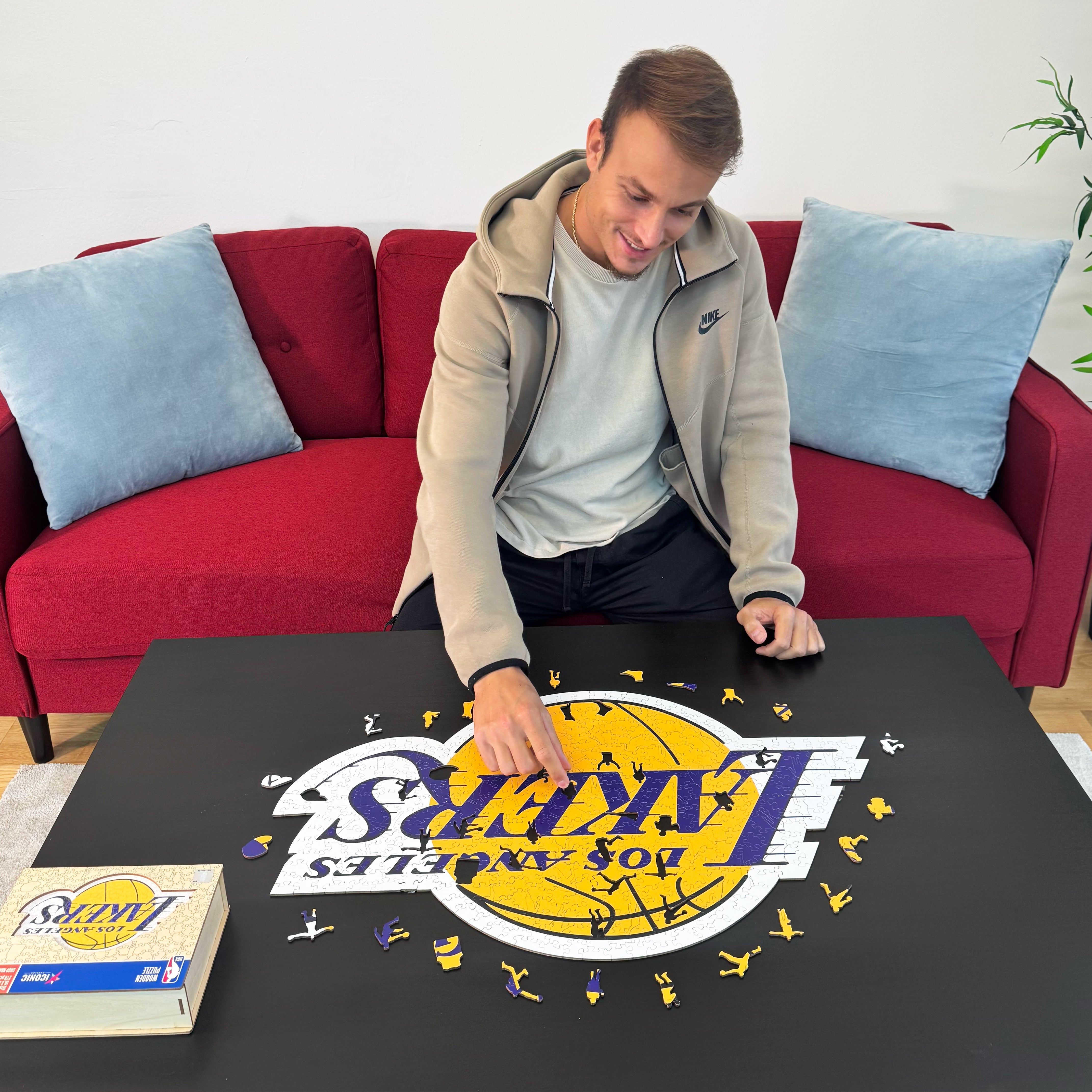 Los Angeles Lakers™ - Wooden Puzzle