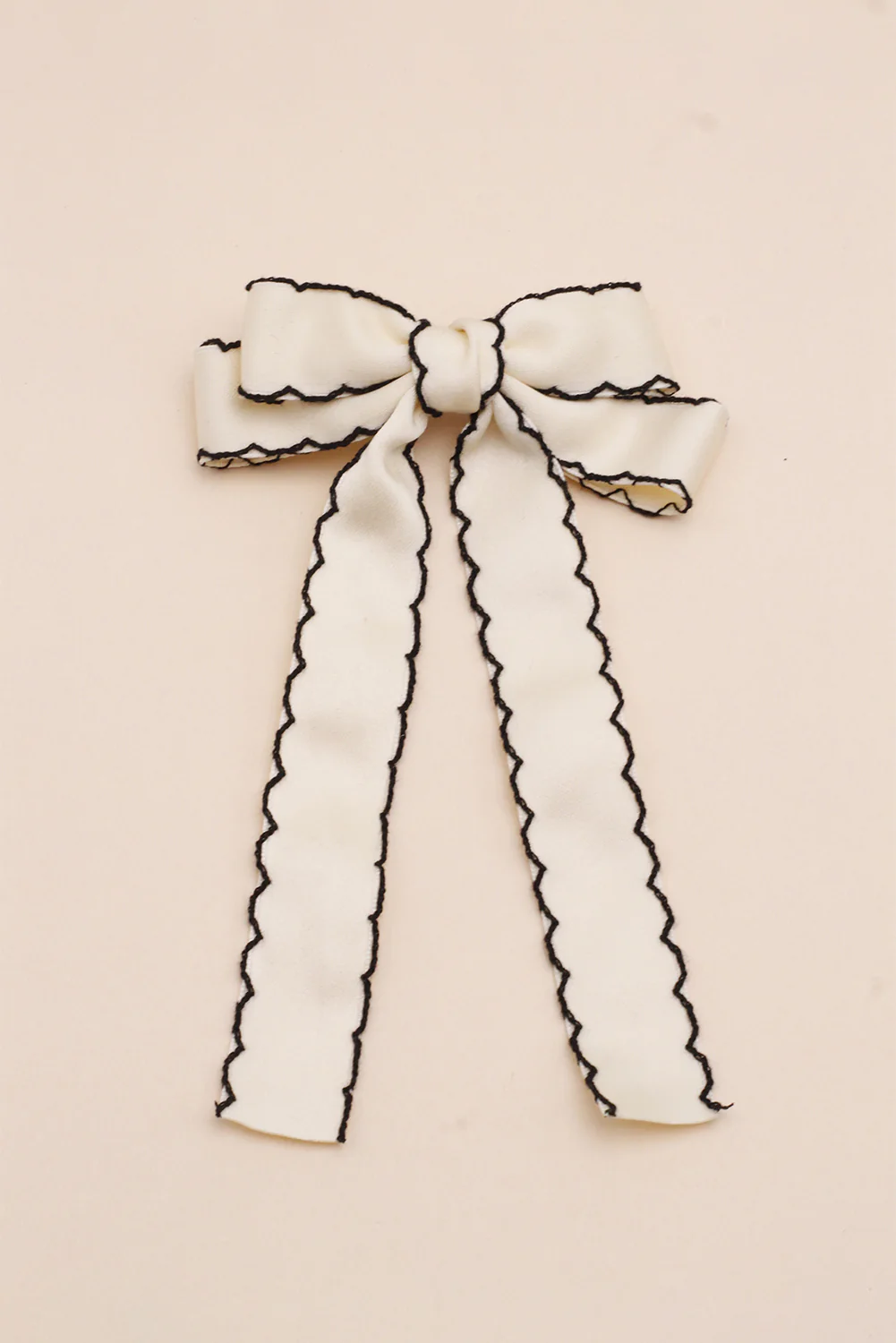 White Contrast Trim Colorblock Bowknot Hair Pin