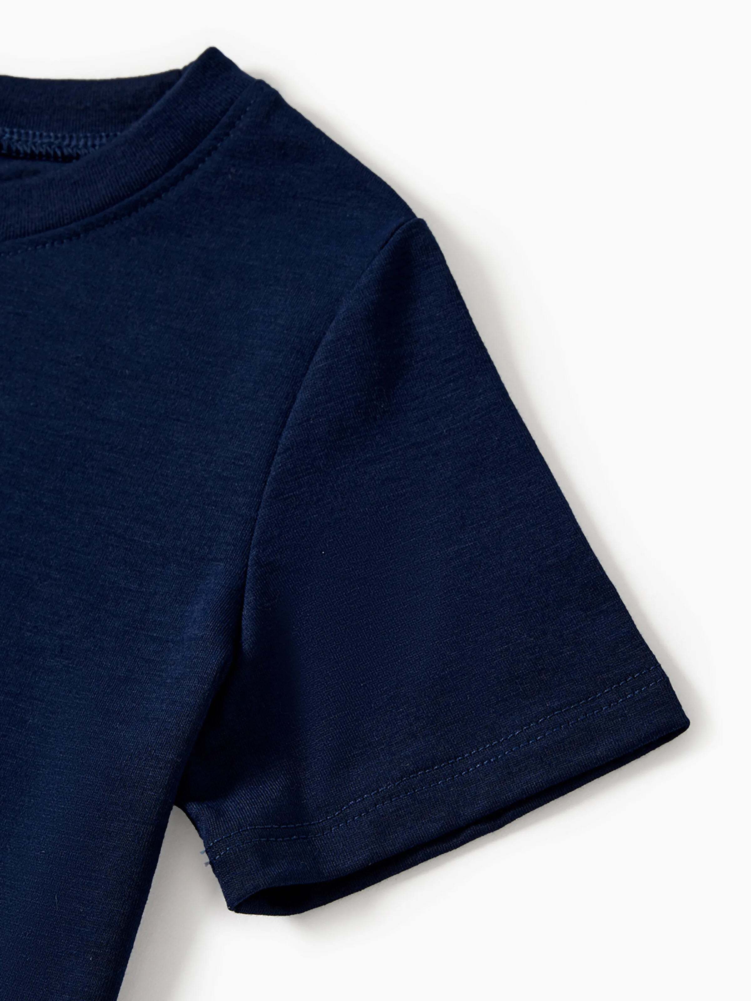 Christmas Reindeer Print Glow in the Dark Family Matching Pajamas Sets with Christmas Socks Deep Blue